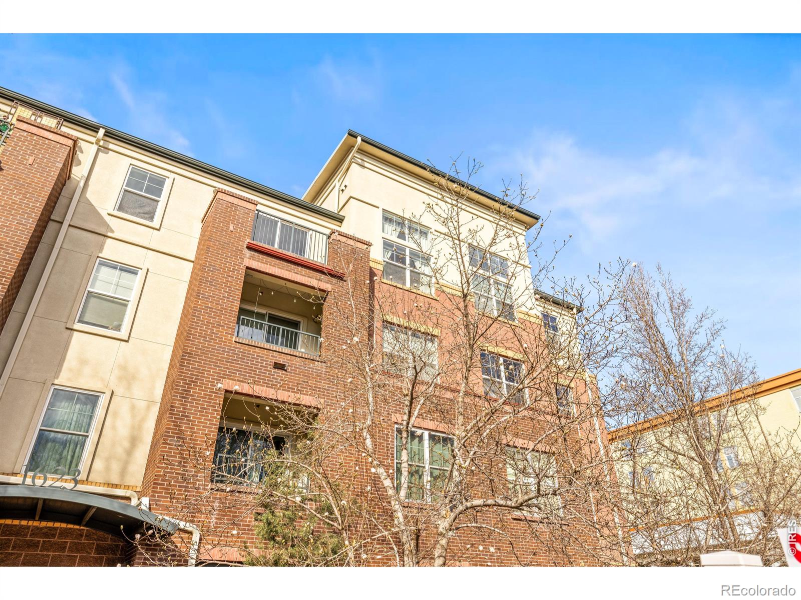 1623 Saint Paul Street Unit: 405