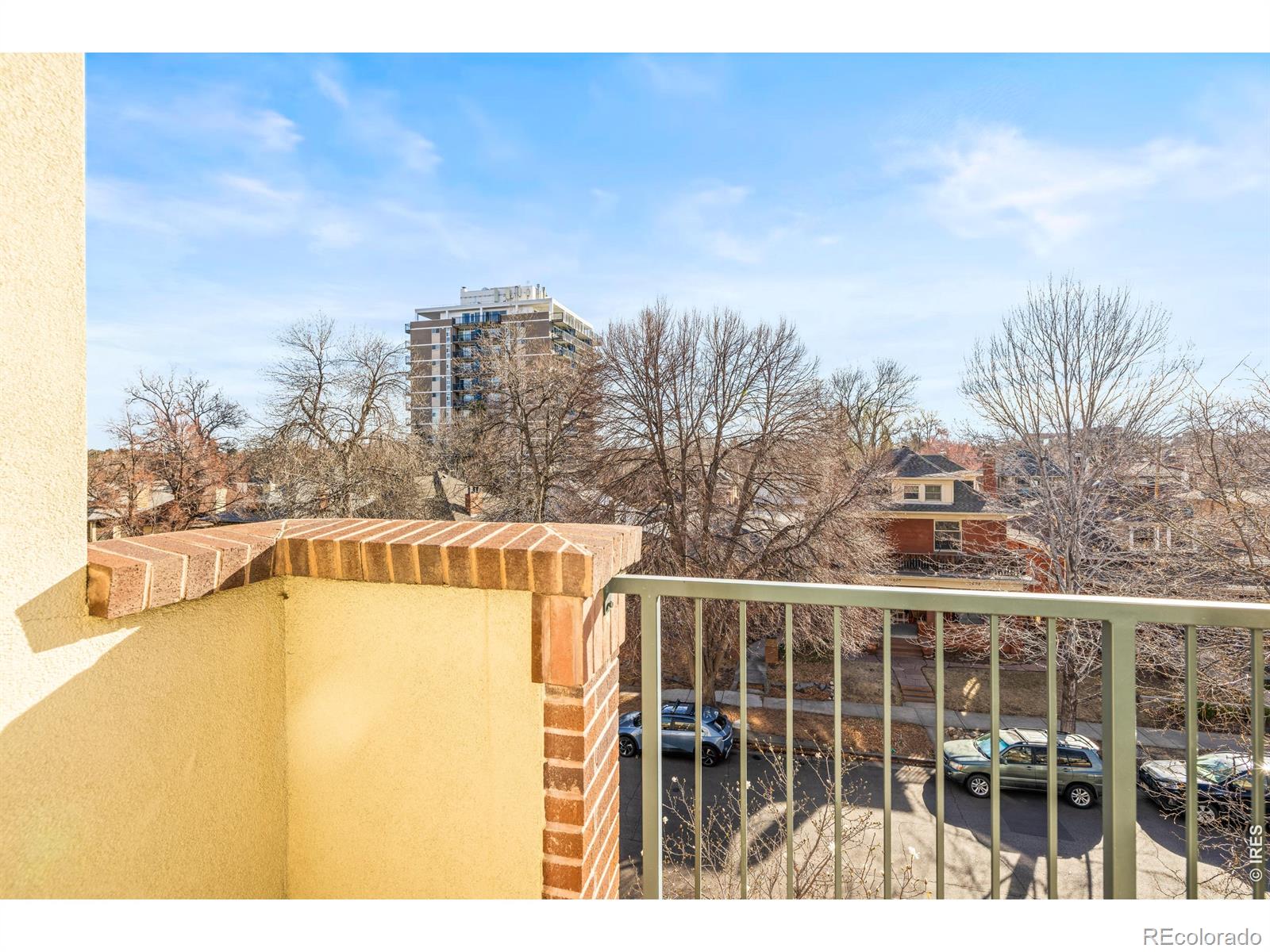 1623 Saint Paul Street Unit: 405
