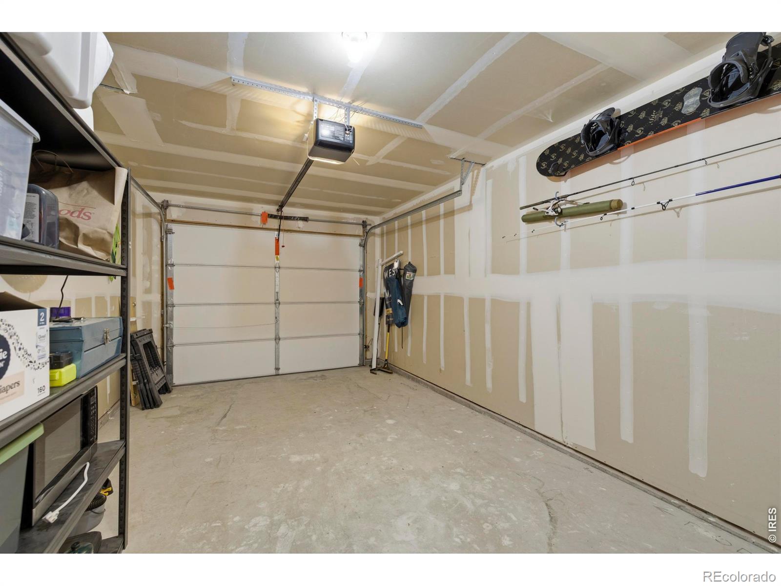 802 Waterglen Drive Unit: 52