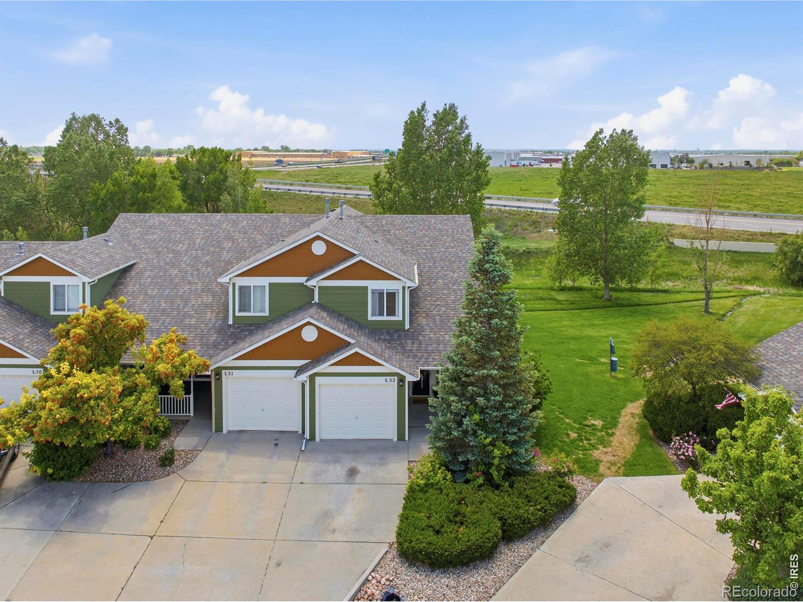 802 Waterglen Drive Unit: 52