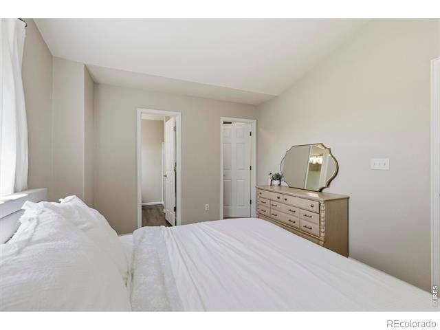 802 Waterglen Drive Unit: 52