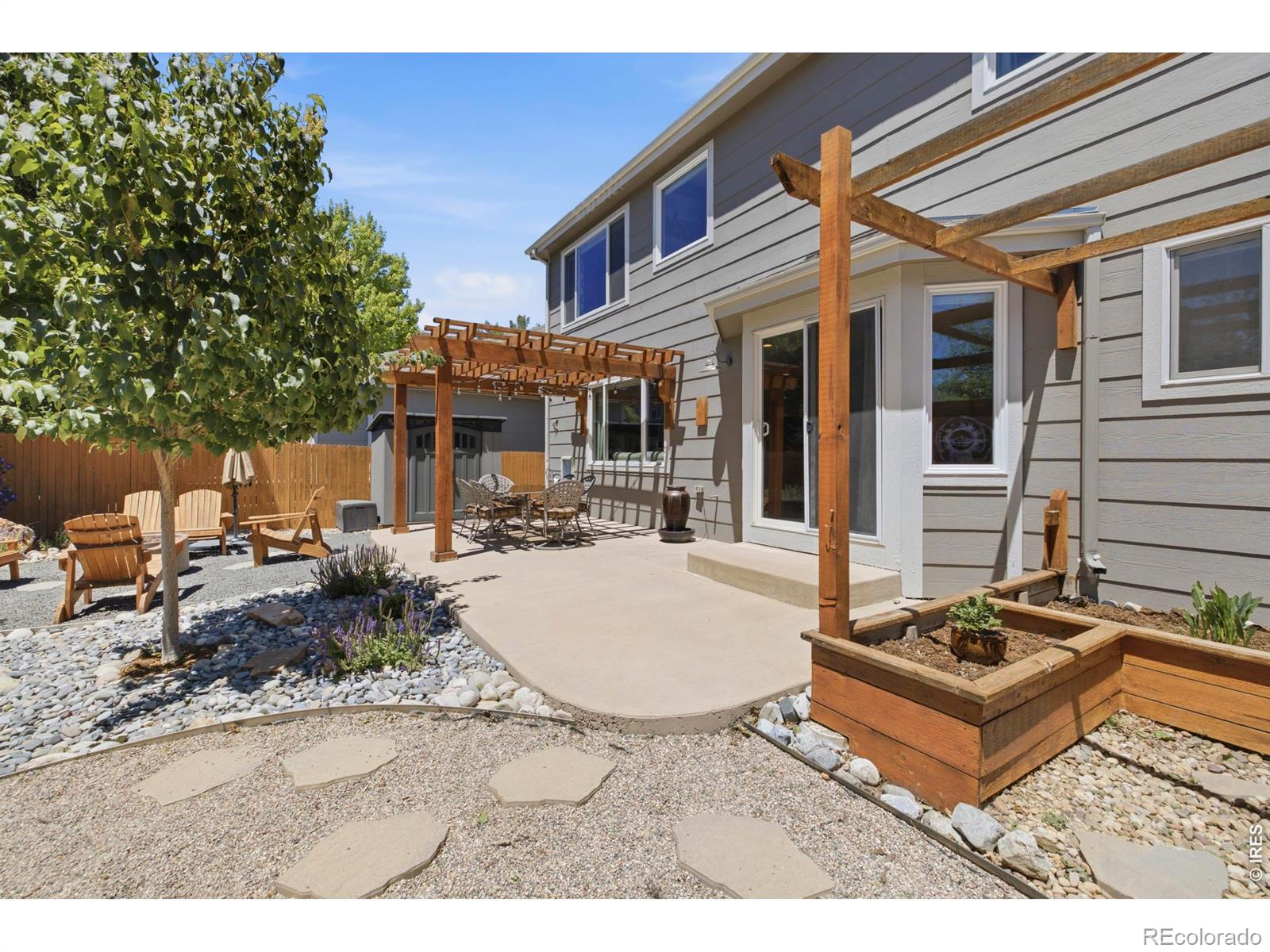 1739 Prairie Hill Drive