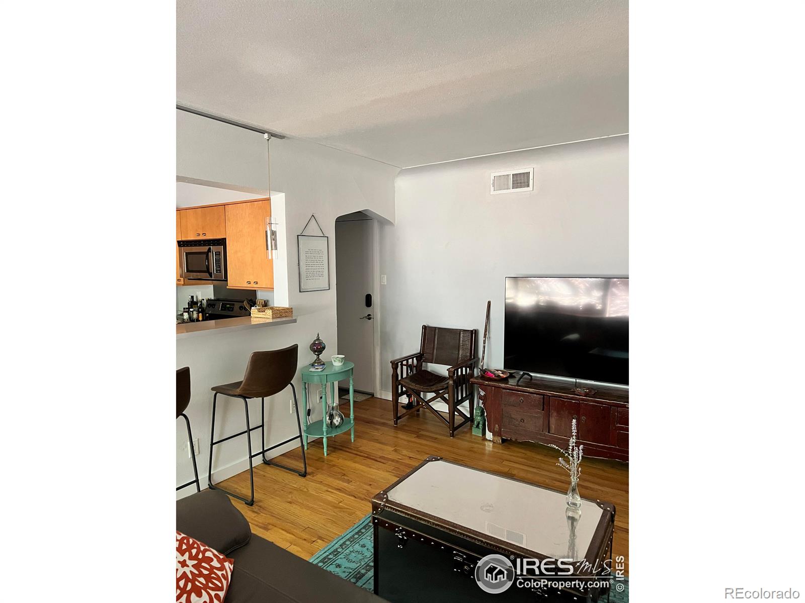 636 N Washington Street Unit: 104