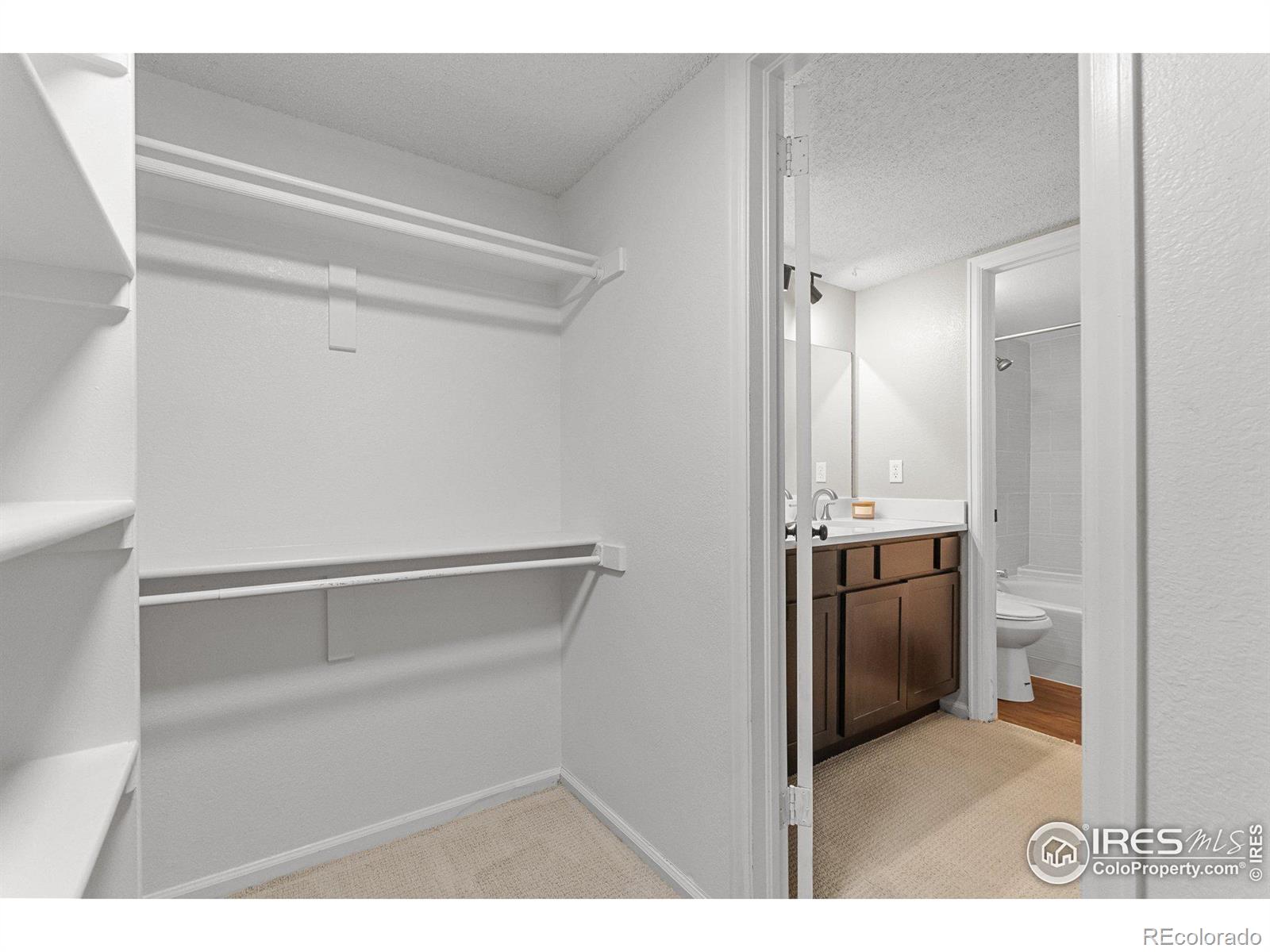 6385 Oak Street Unit: 103