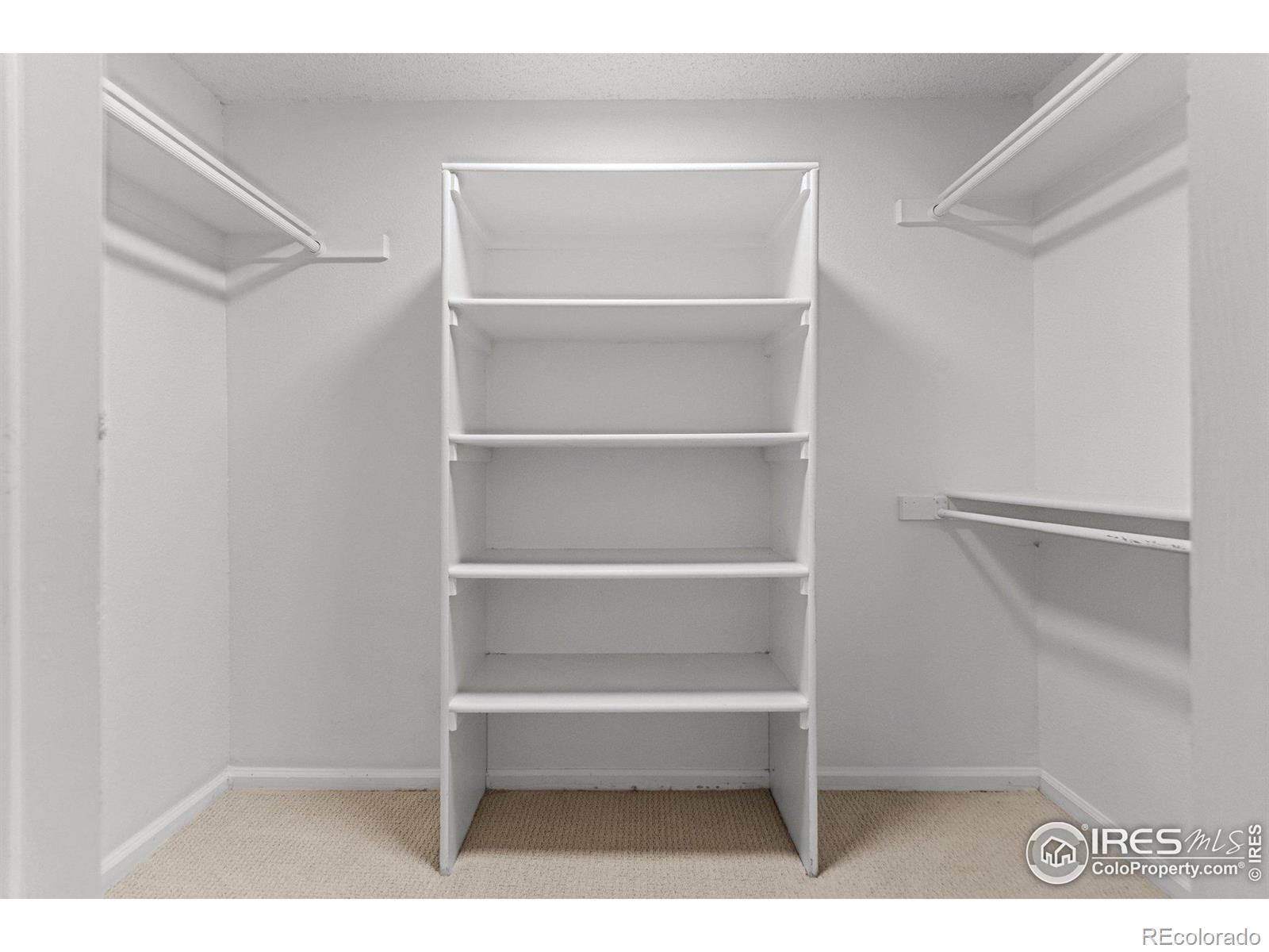 6385 Oak Street Unit: 103