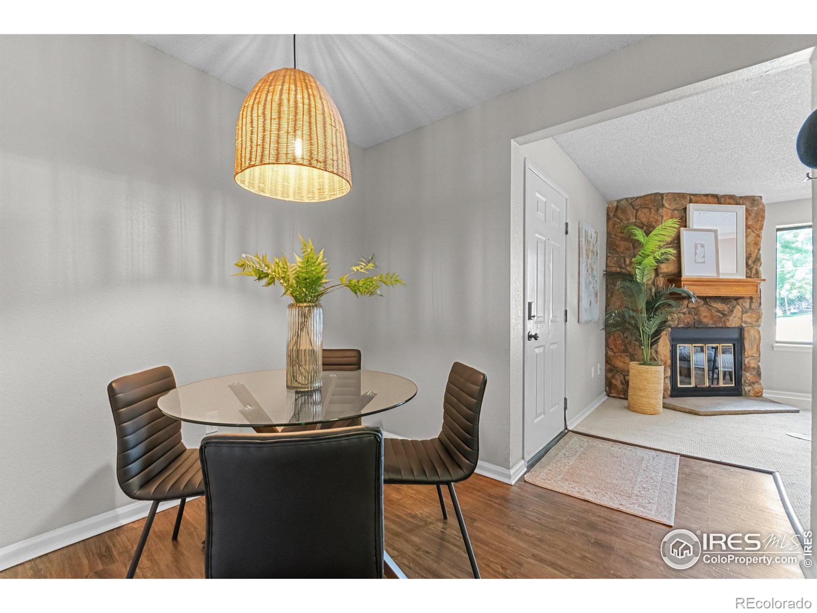 6385 Oak Street Unit: 103