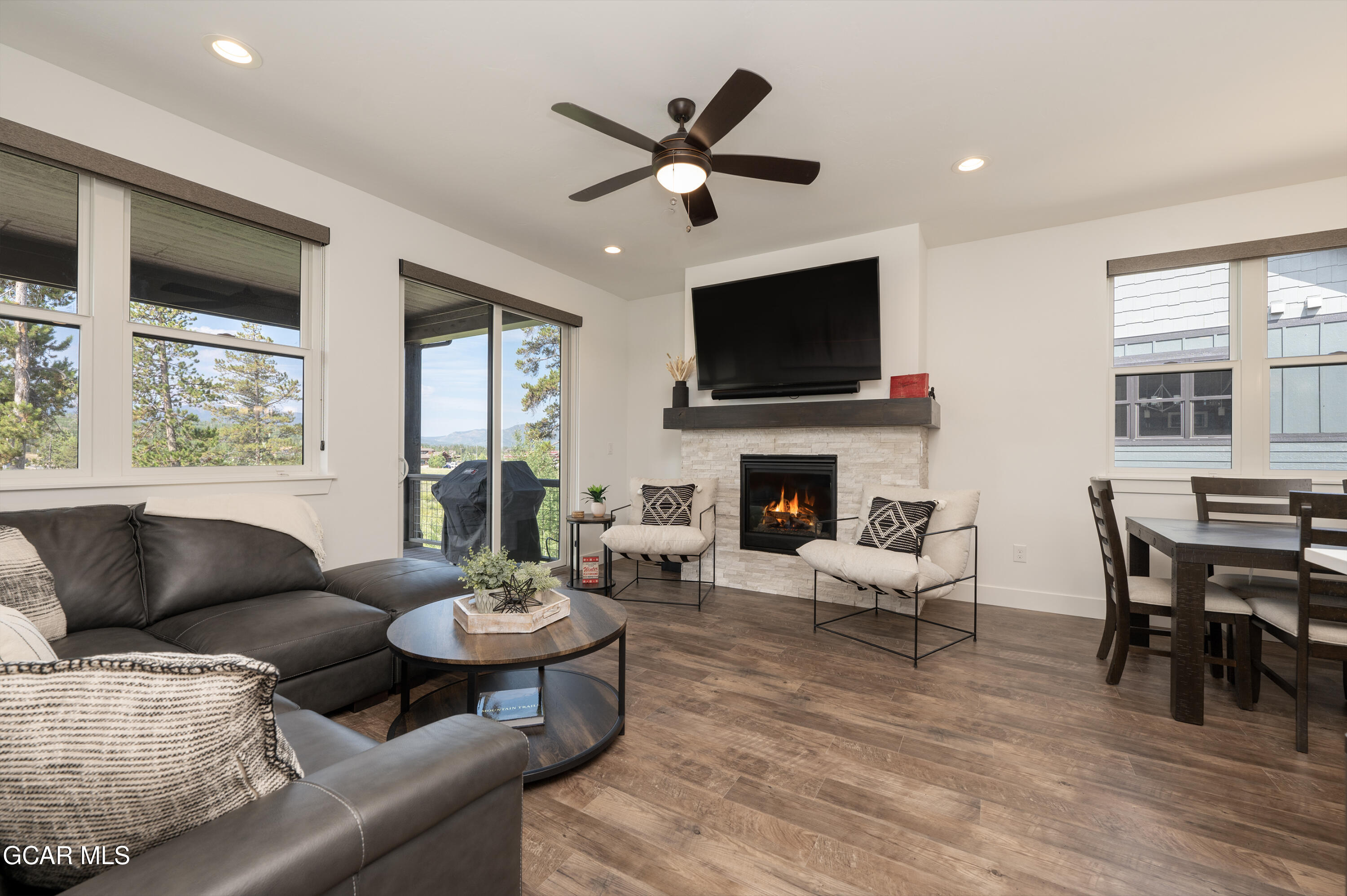 61 River Run Circle