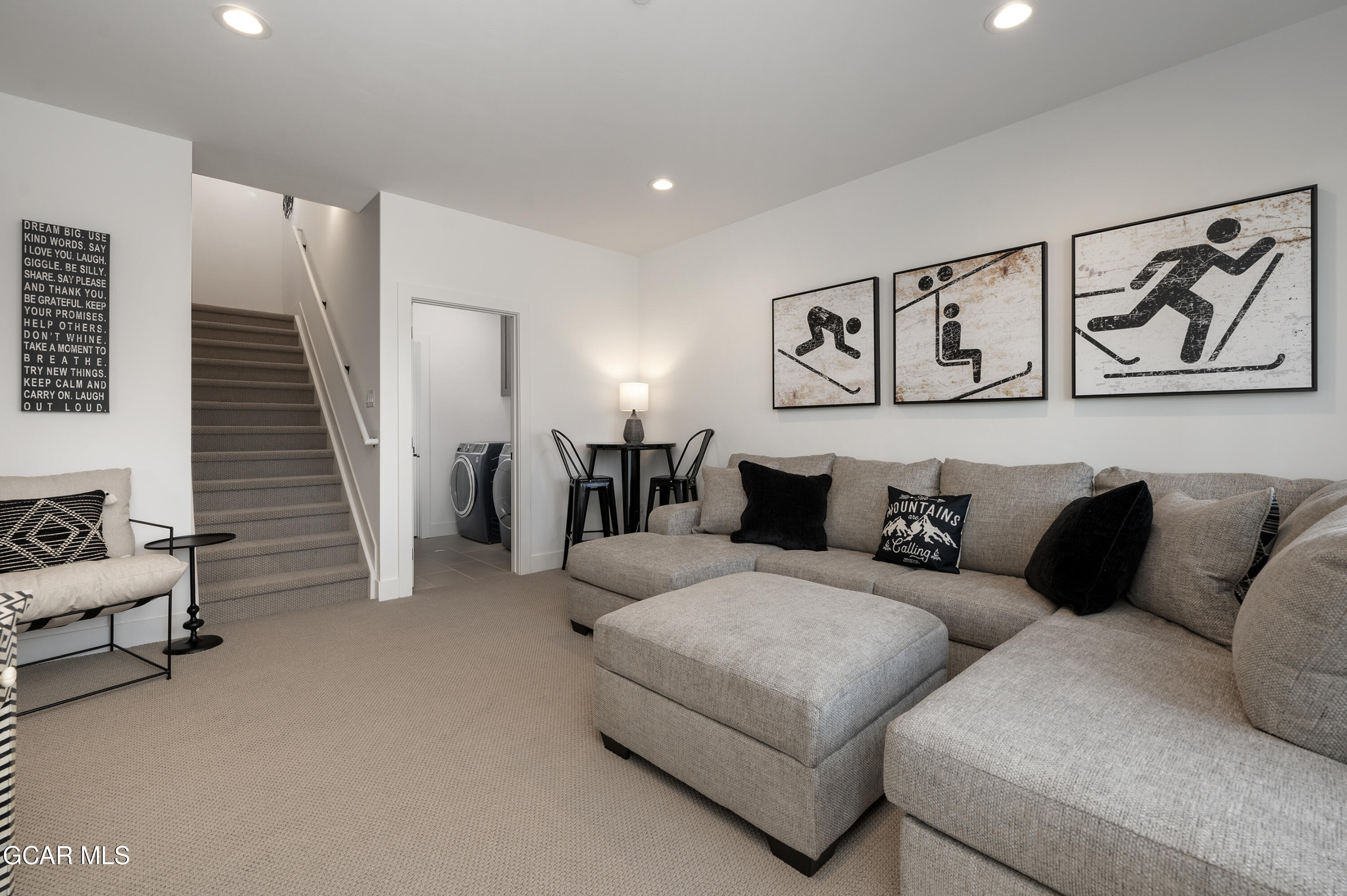 61 River Run Circle