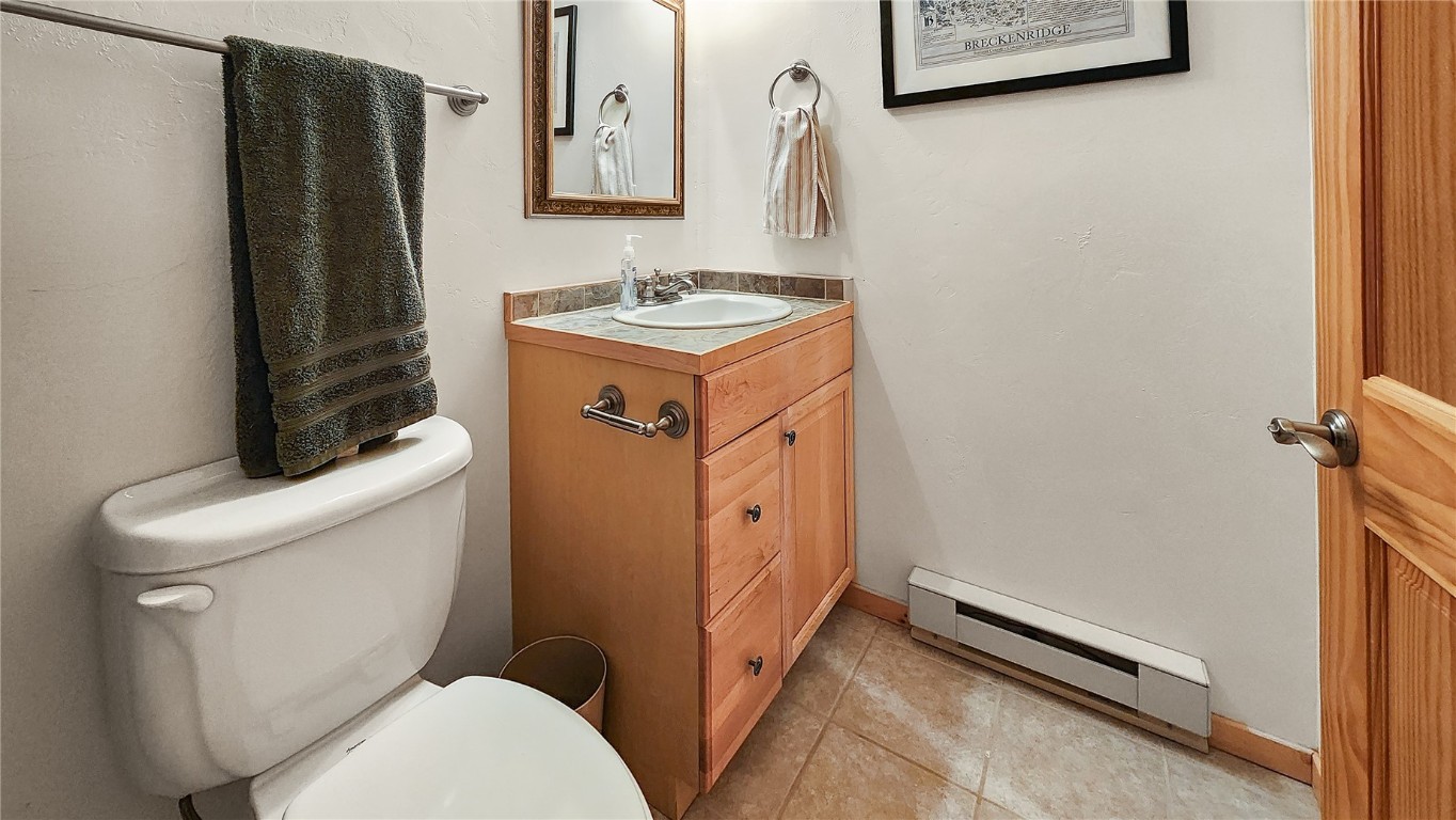 1736 Valley Of The Sun DRIVE