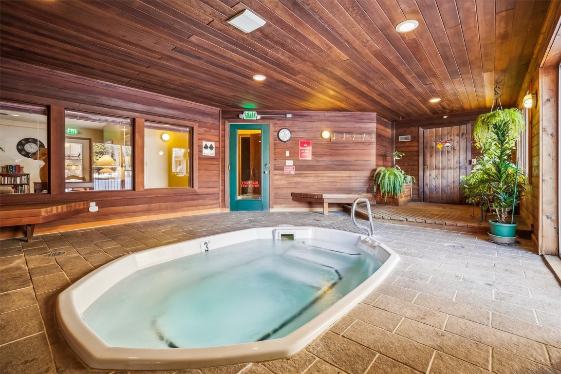 22974 Us Highway 6 A102