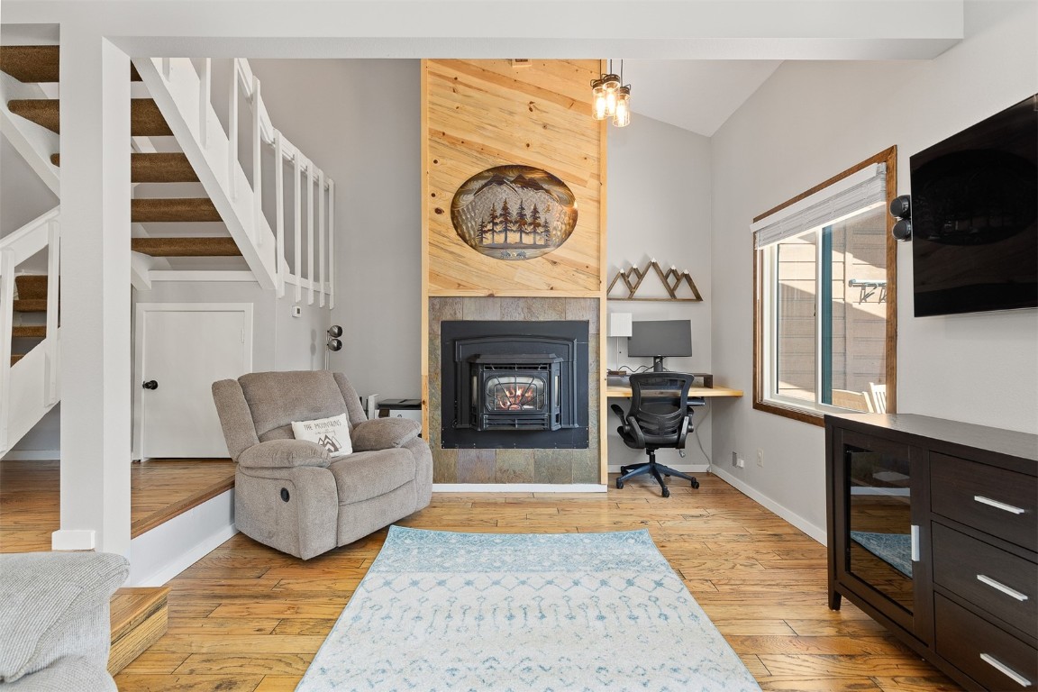 329 N Chipmunk CIRCLE