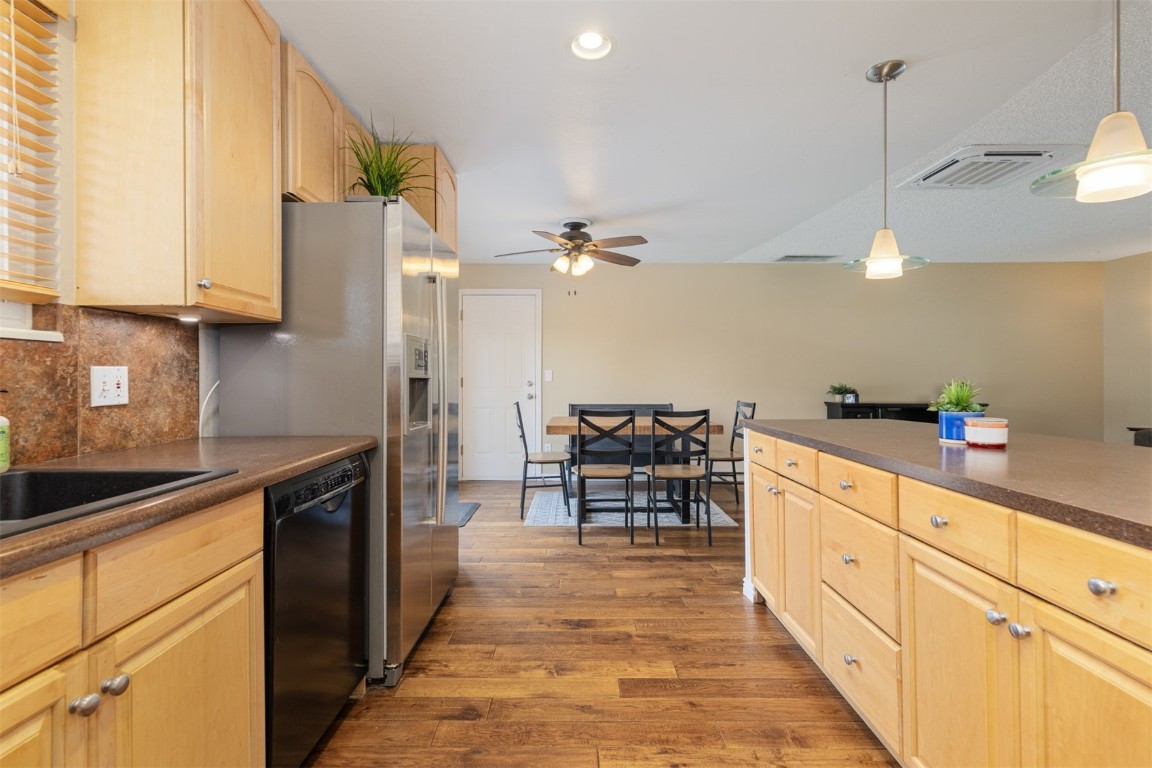 1246 S Telluride STREET