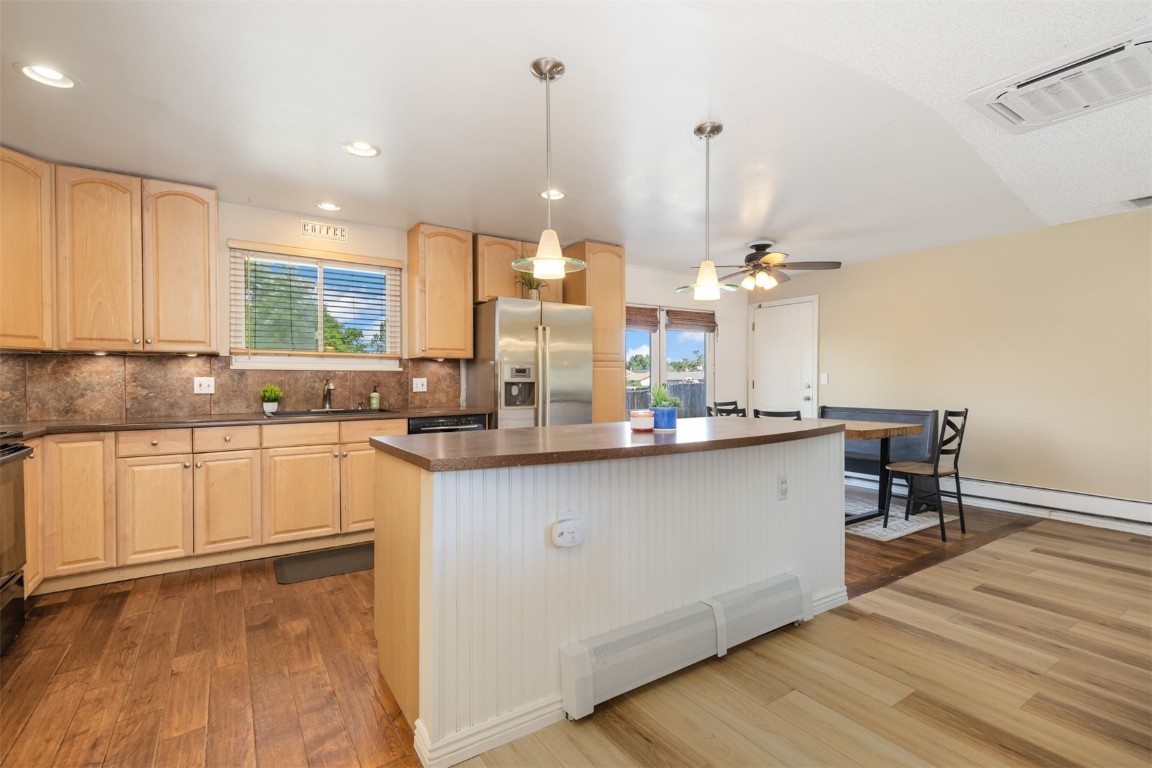 1246 S Telluride STREET