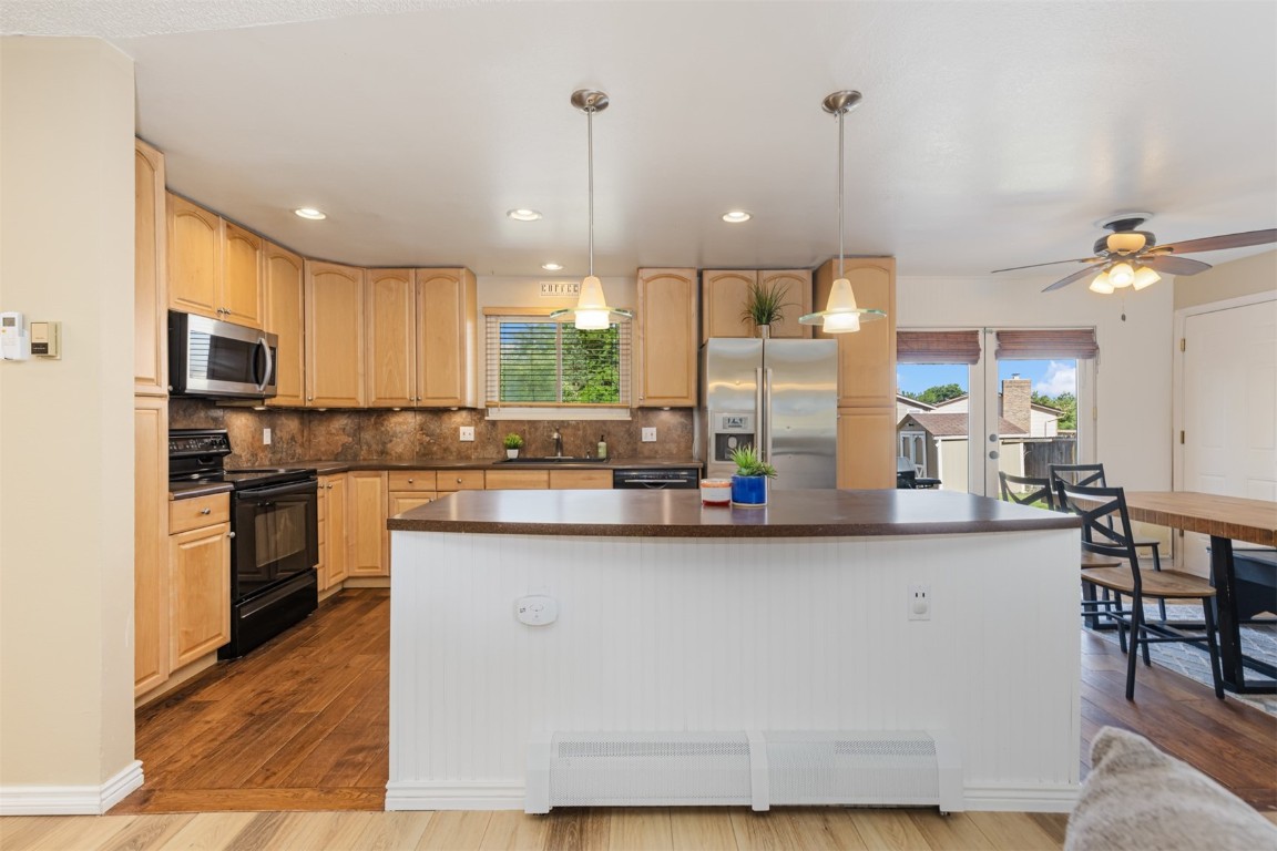 1246 S Telluride STREET