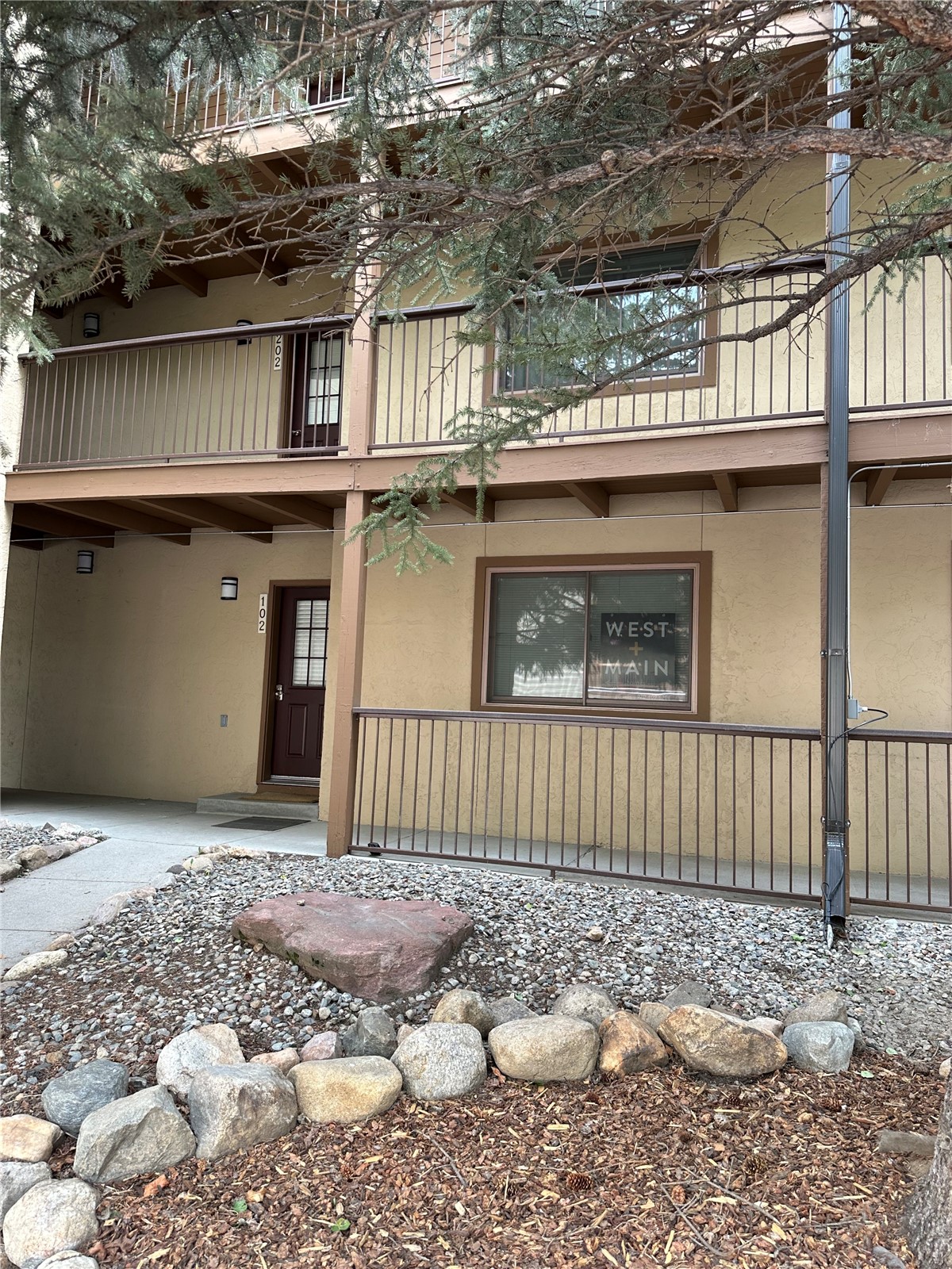 22974 Us Highway 6 102