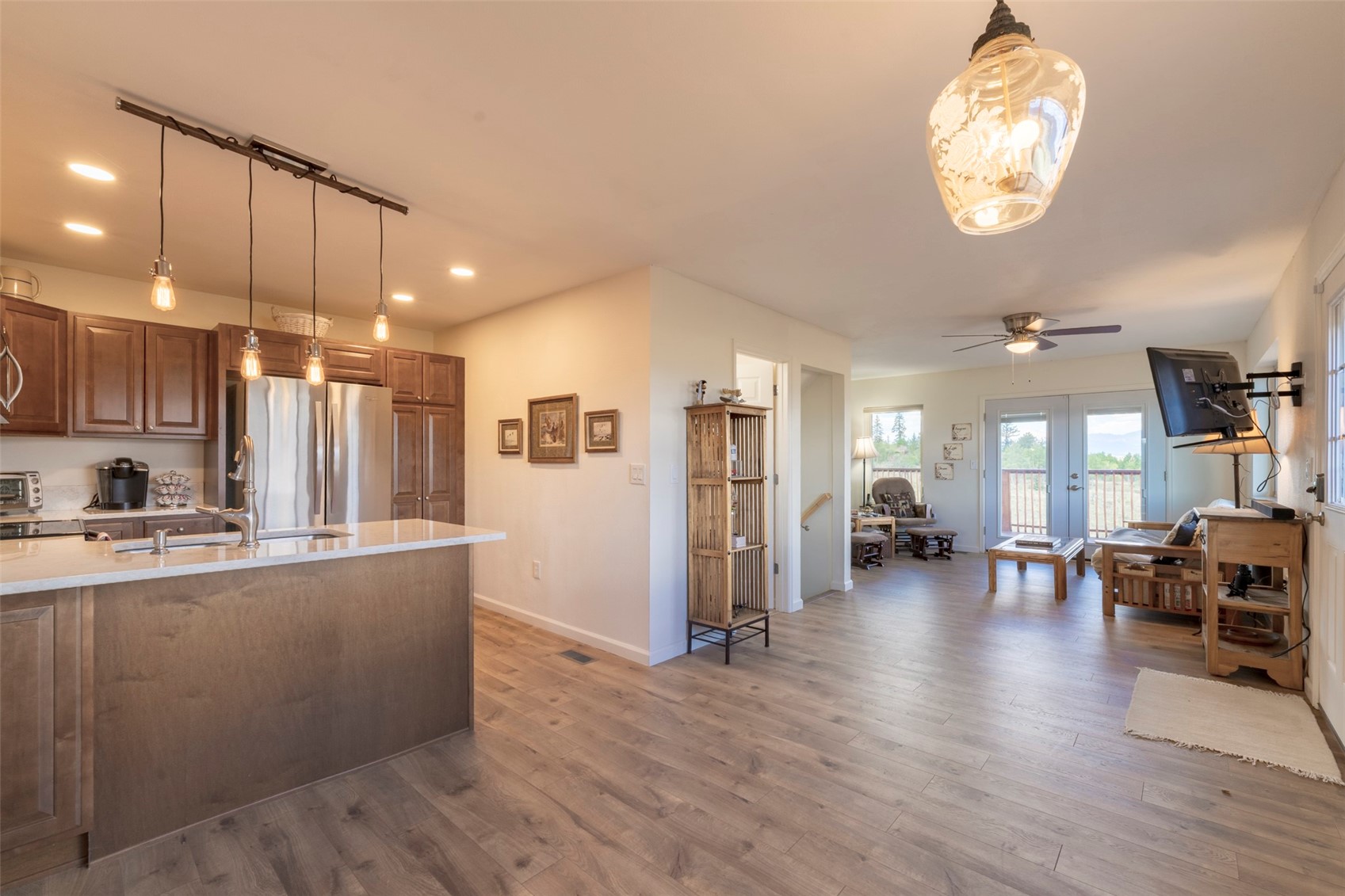 726 CUMBERLAND DRIVE