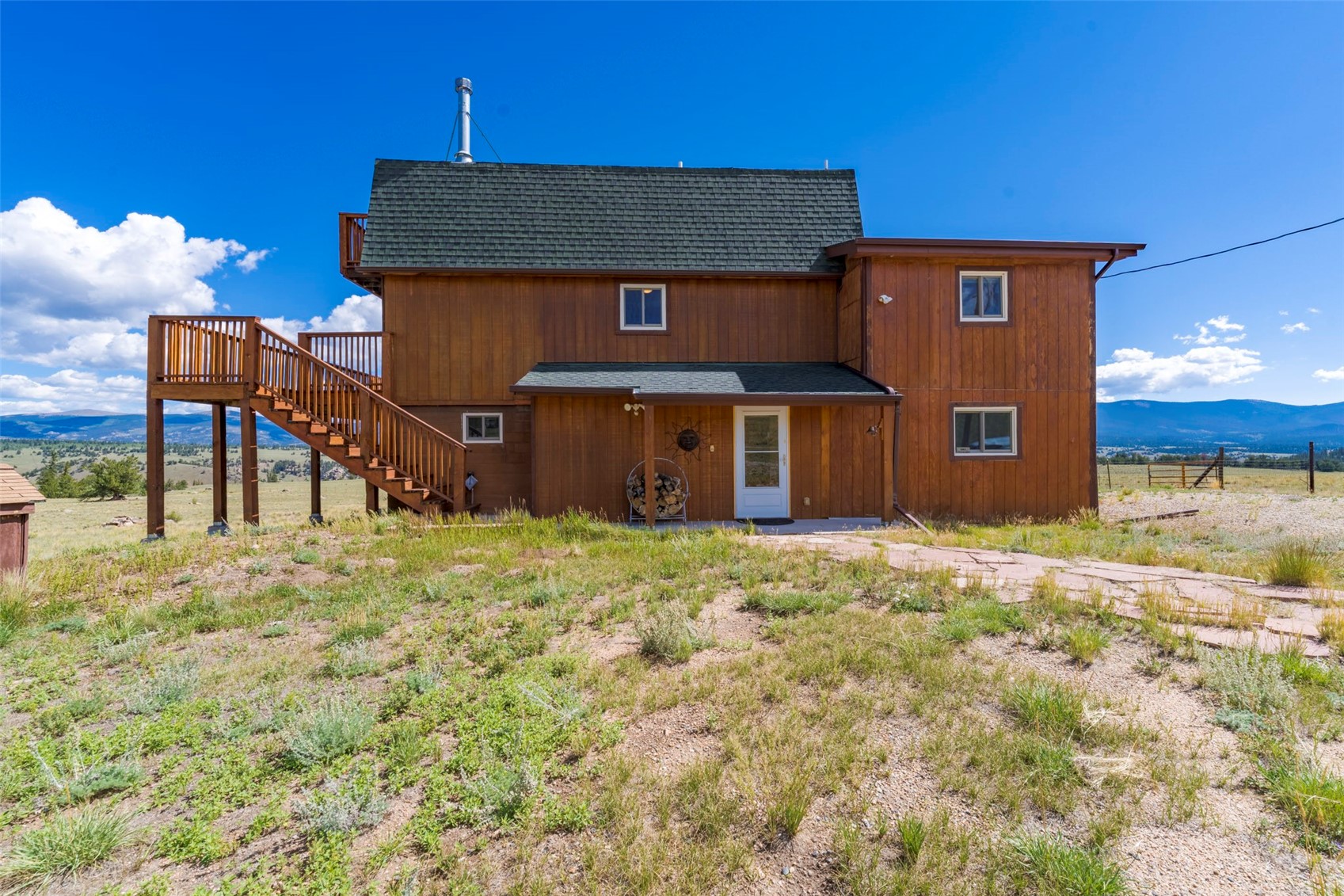 726 CUMBERLAND DRIVE