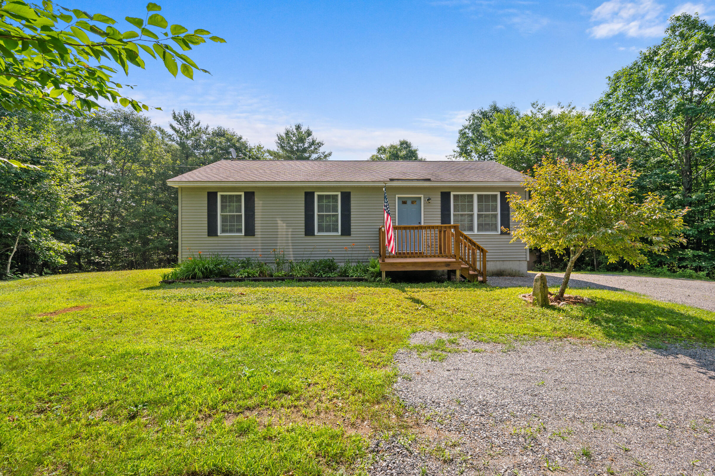 5 Randolph Lane