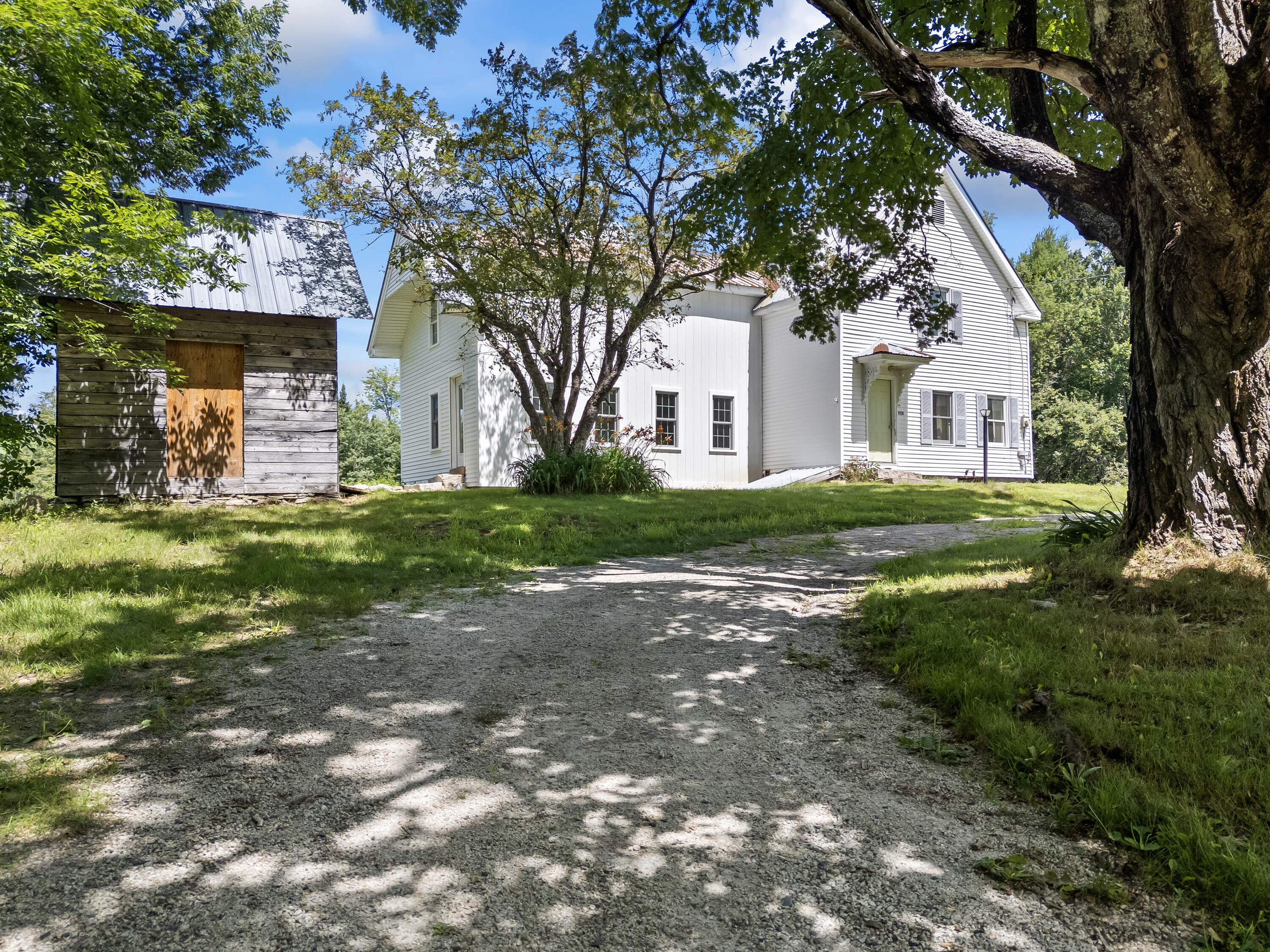 775 Waterford Road photo