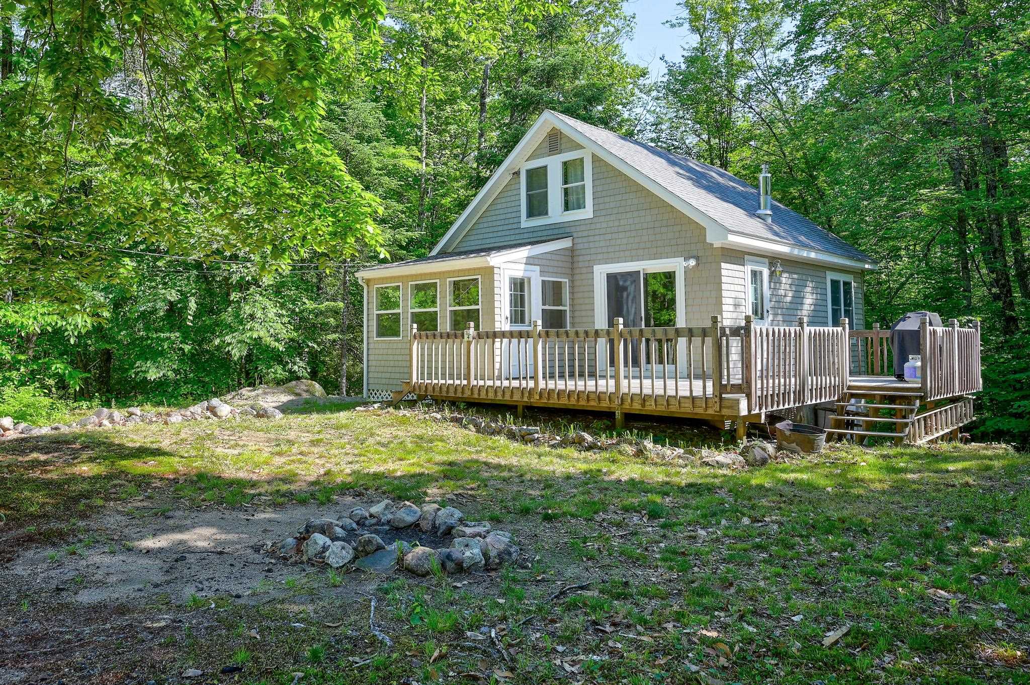 4 Barden Place