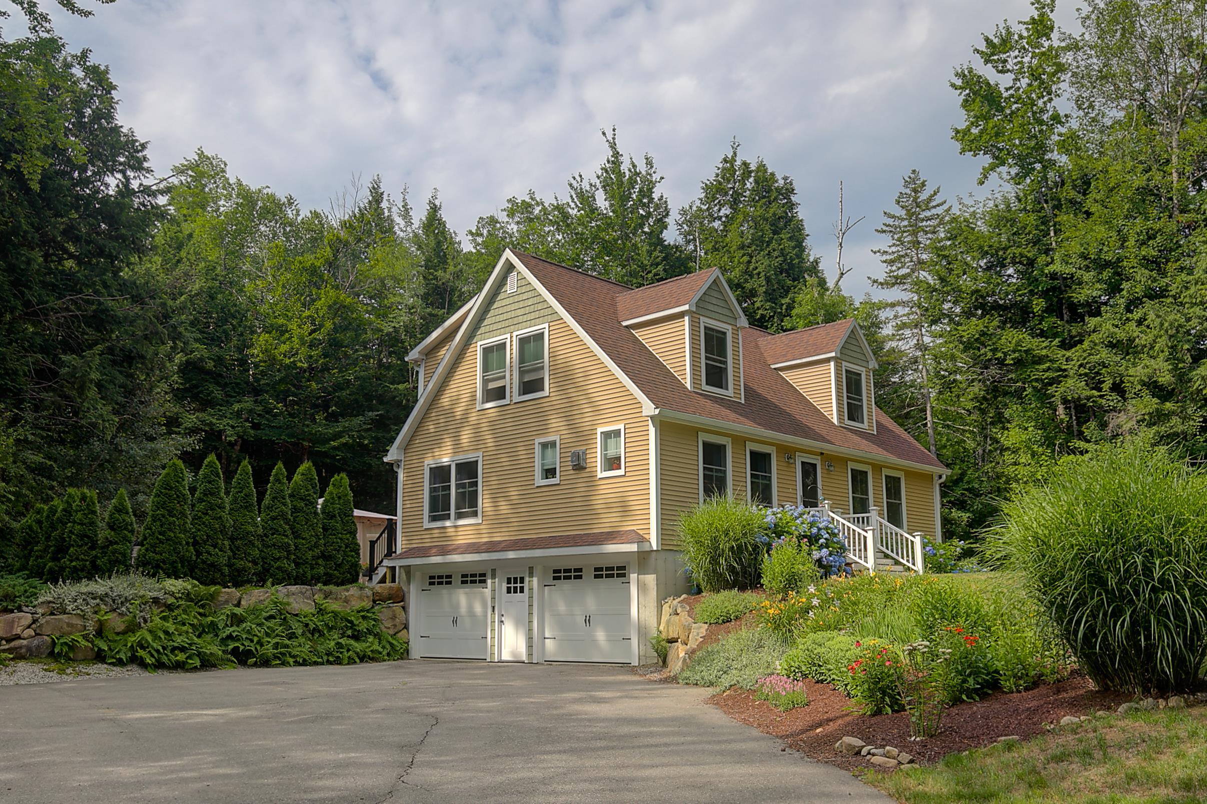 5 Swift River Circle