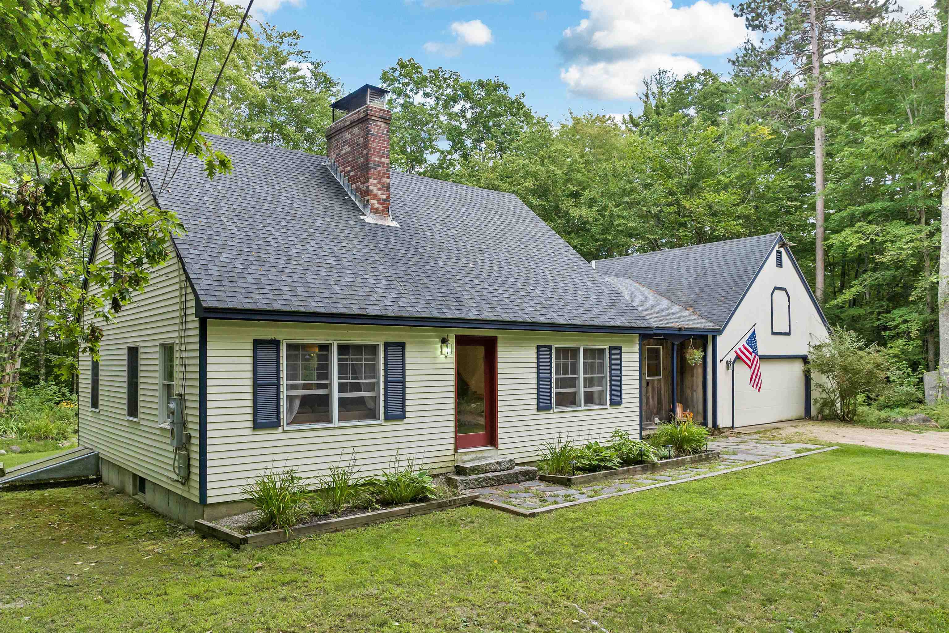 323 Allard Hill Road photo