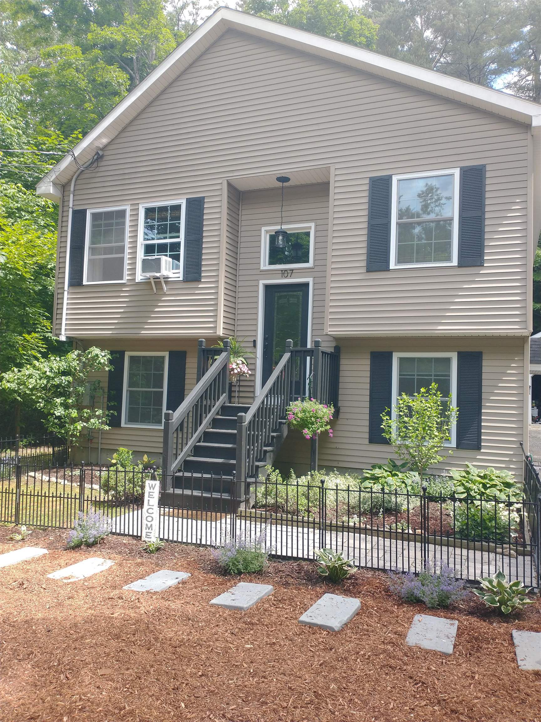 107 Artist falls Road photo