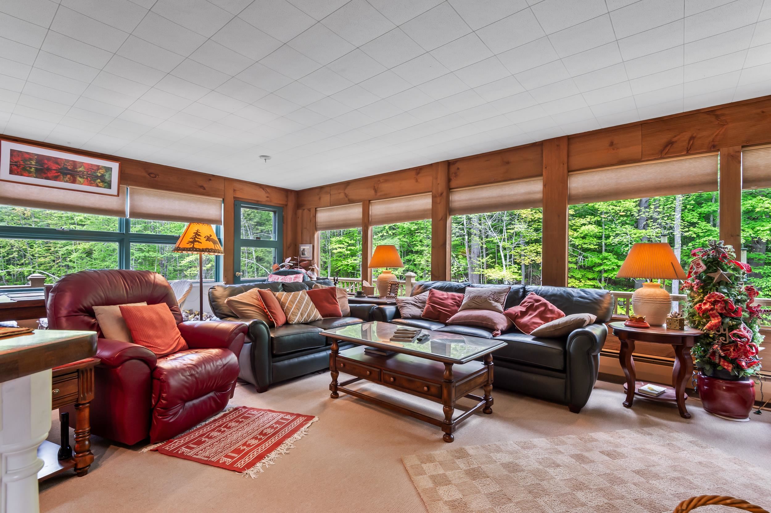 689 KEARSARGE Road Unit: 3