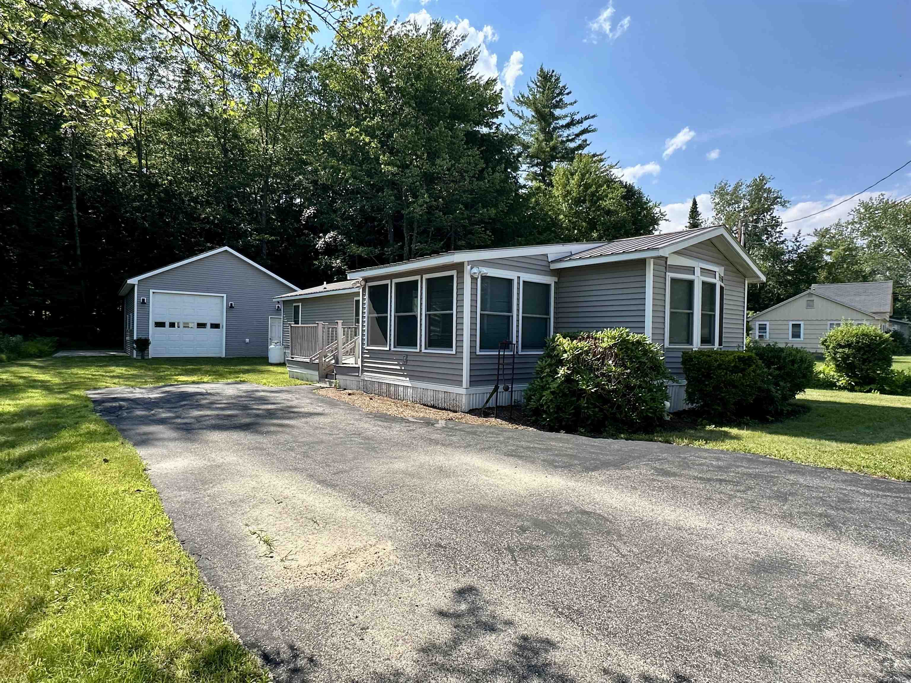 56 Quint Street photo