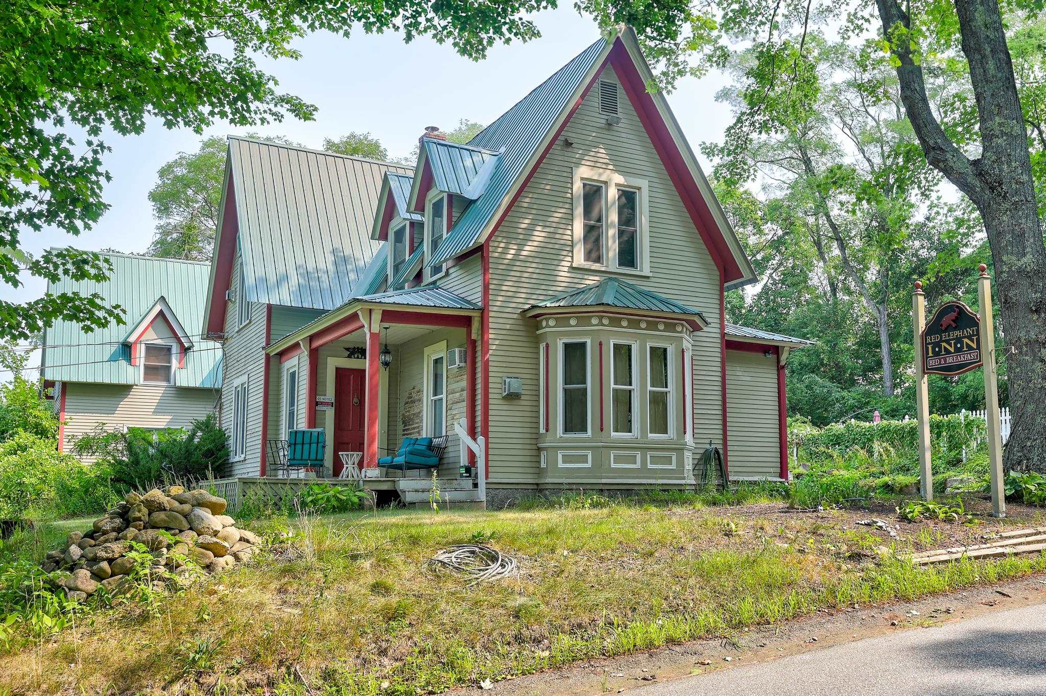 28 Locust Lane