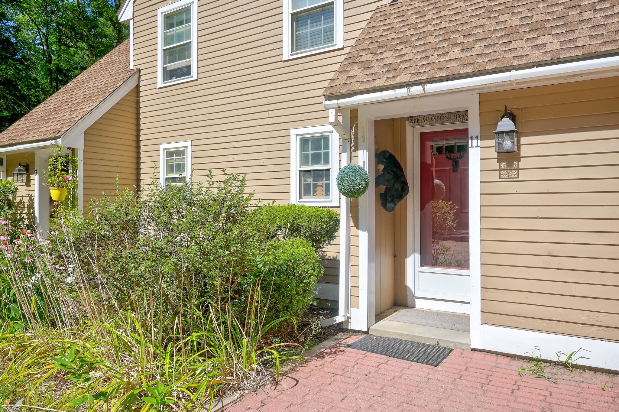 59 Haynesville Avenue Unit: 11