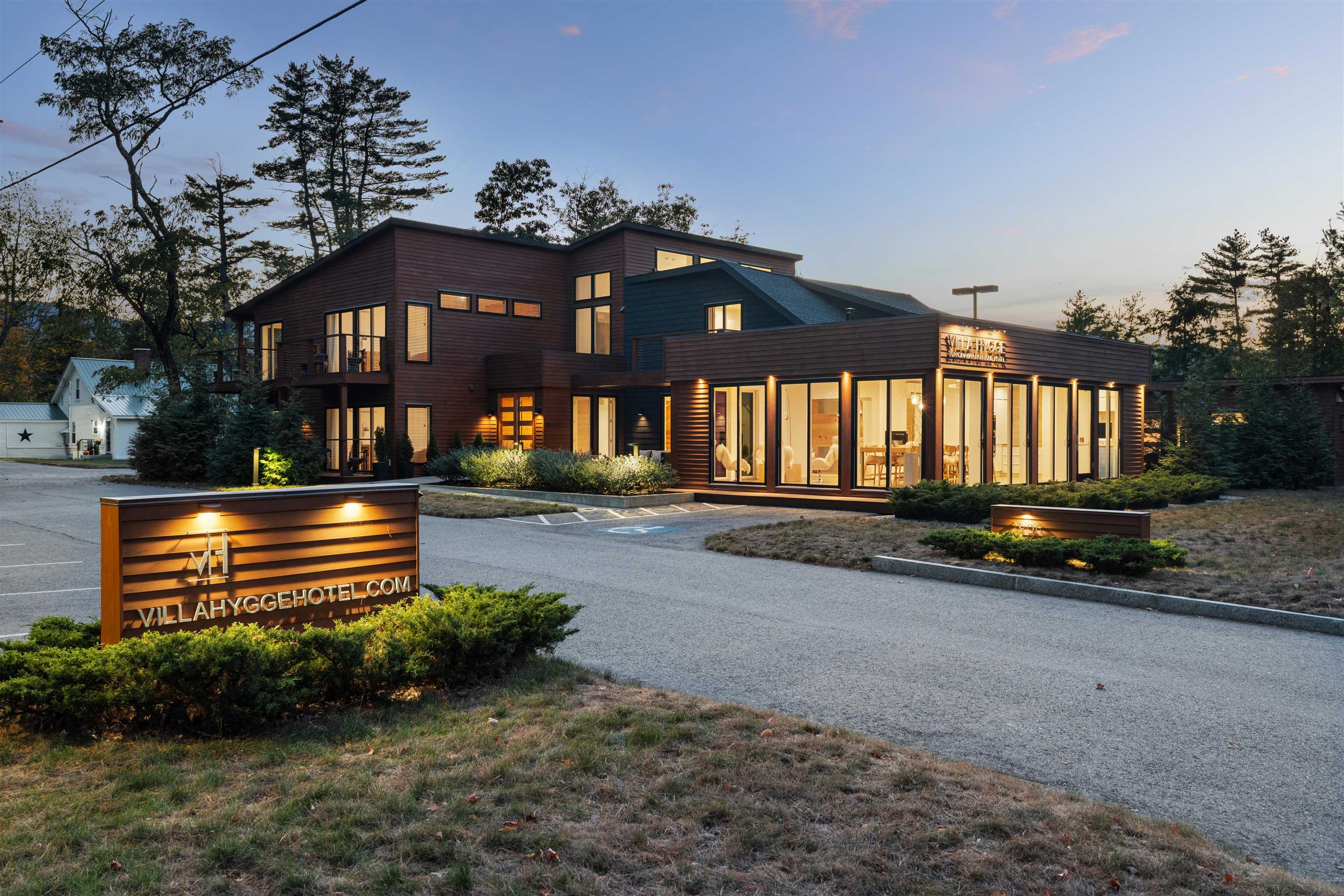 2906 White Mountain Highway