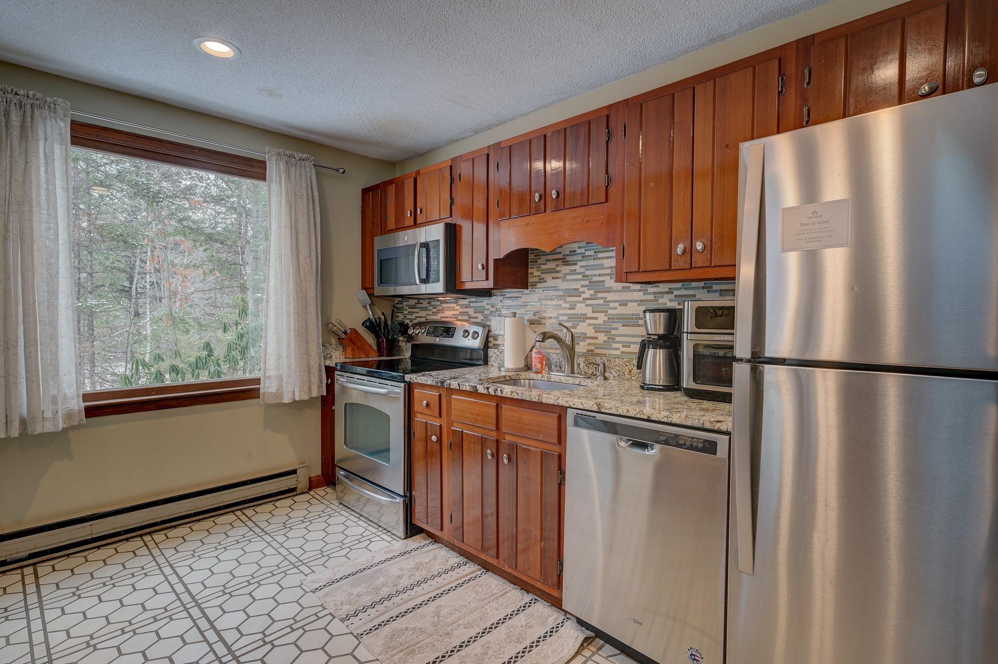 1 Whispering Brook Road Unit: 1