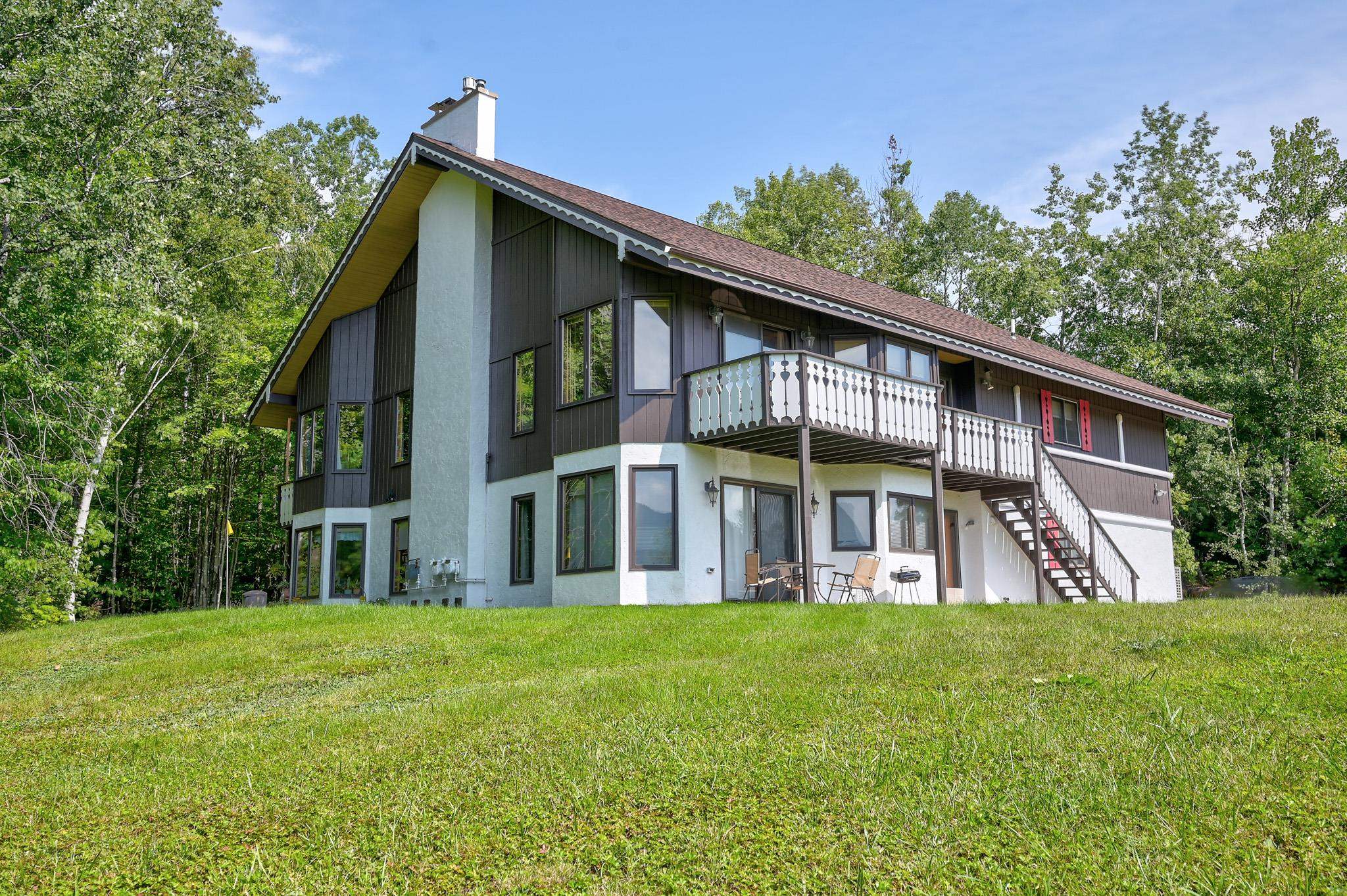 F21 Christmas Mountain Road Unit: F21