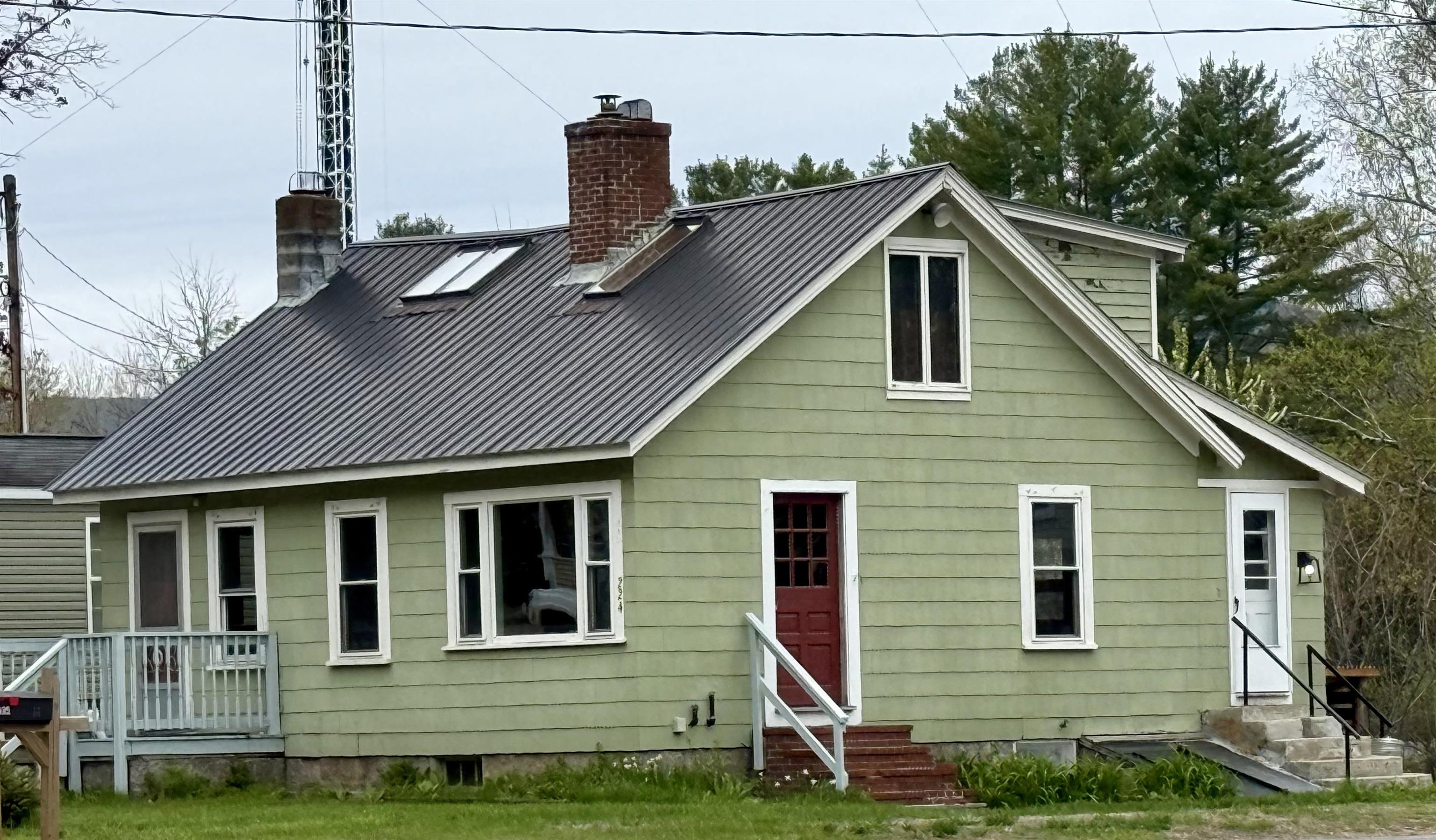 224 East Main Street photo