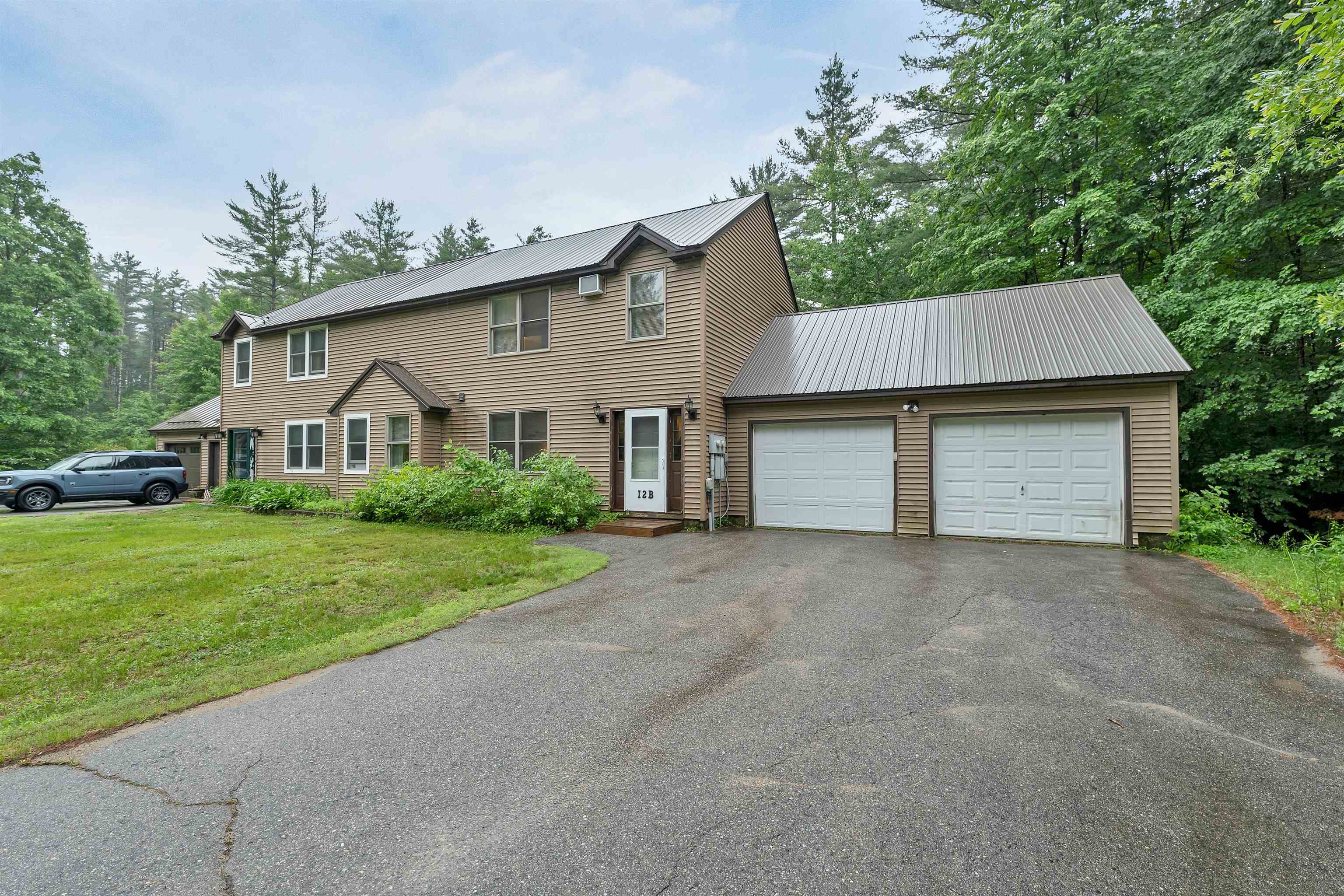 221 Webster Road Unit: 12B