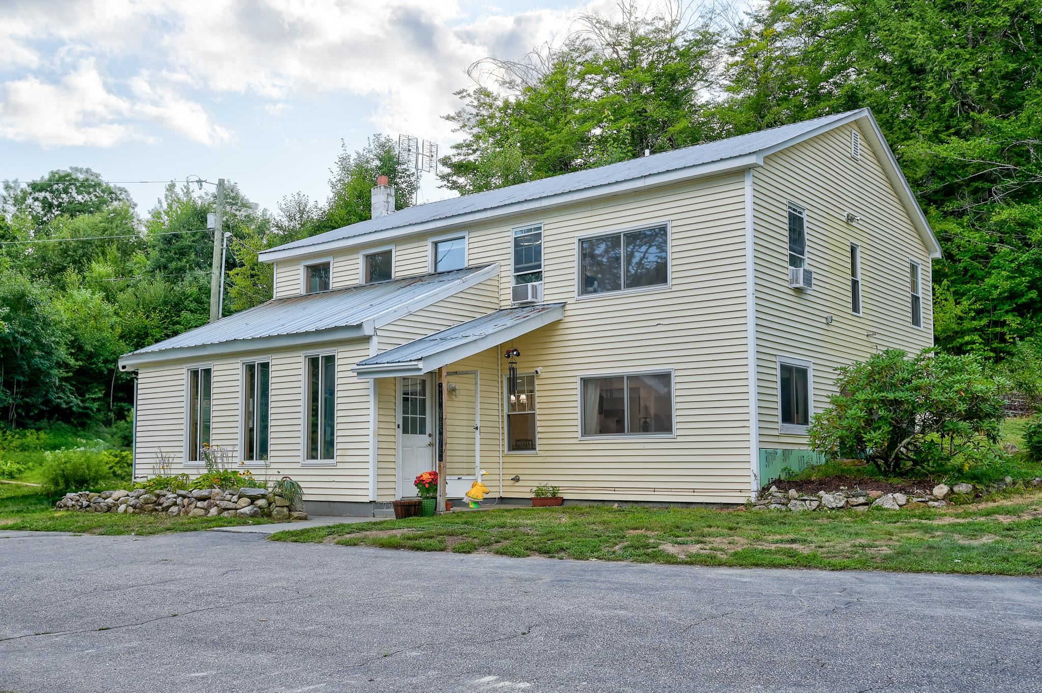 2735 Green Hill Road