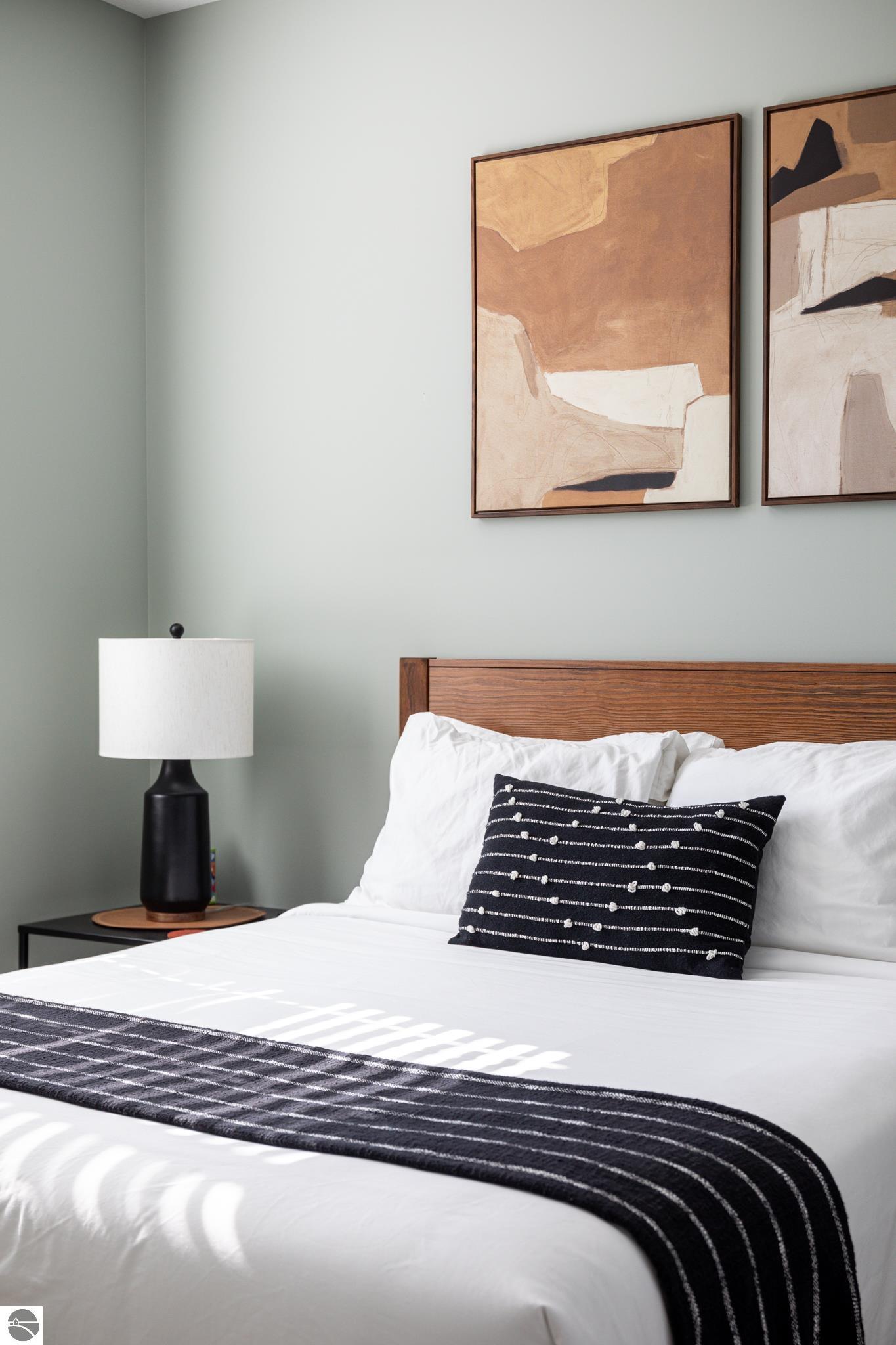 119 E Eighth Street # 6