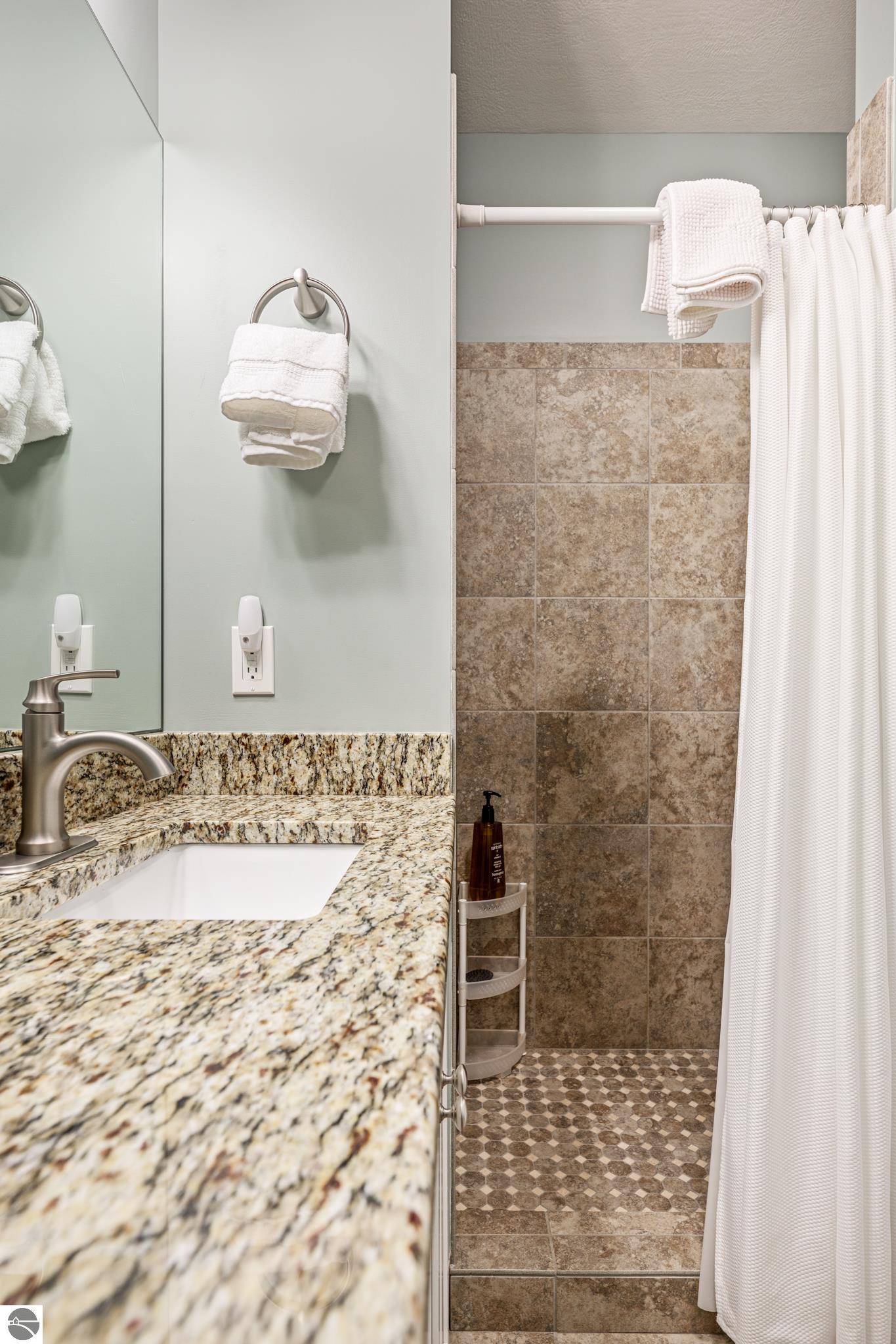 119 E Eighth Street # 6