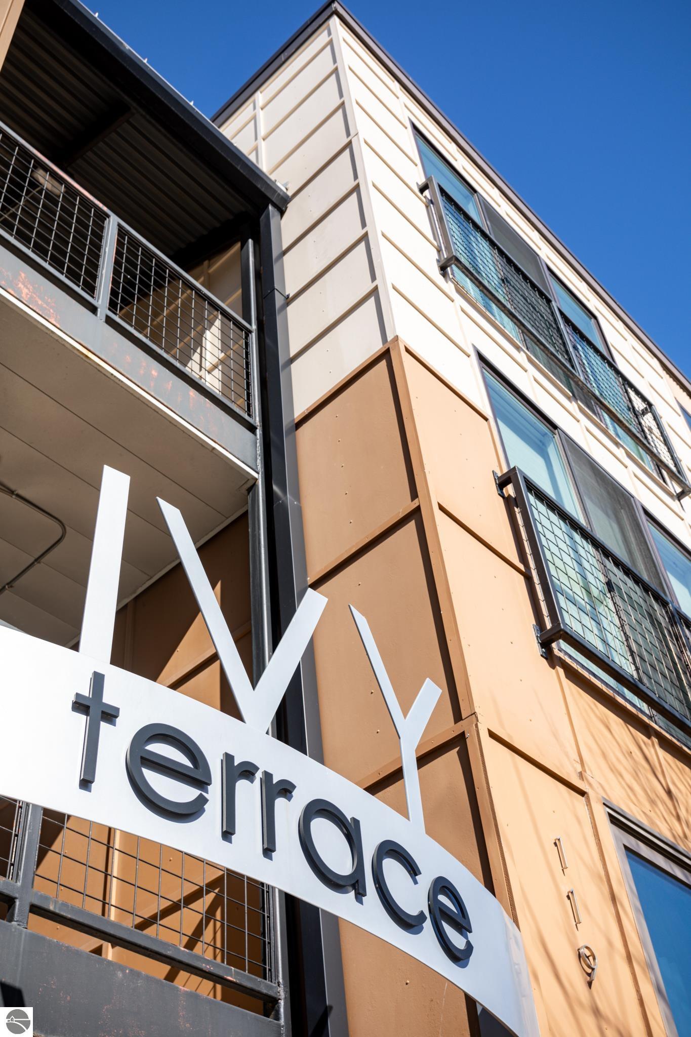 119 E Eighth Street # 6