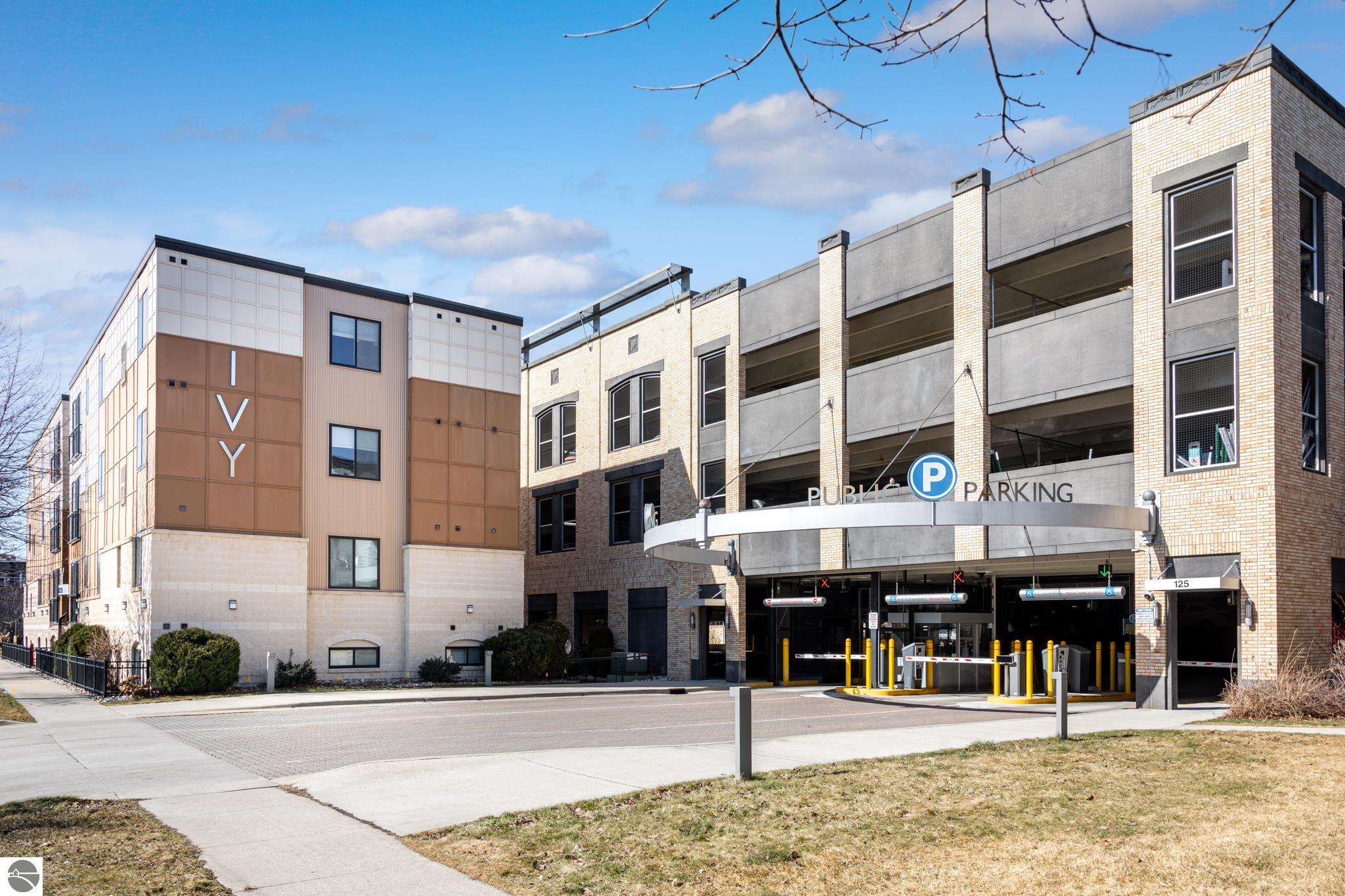 119 E Eighth Street # 6