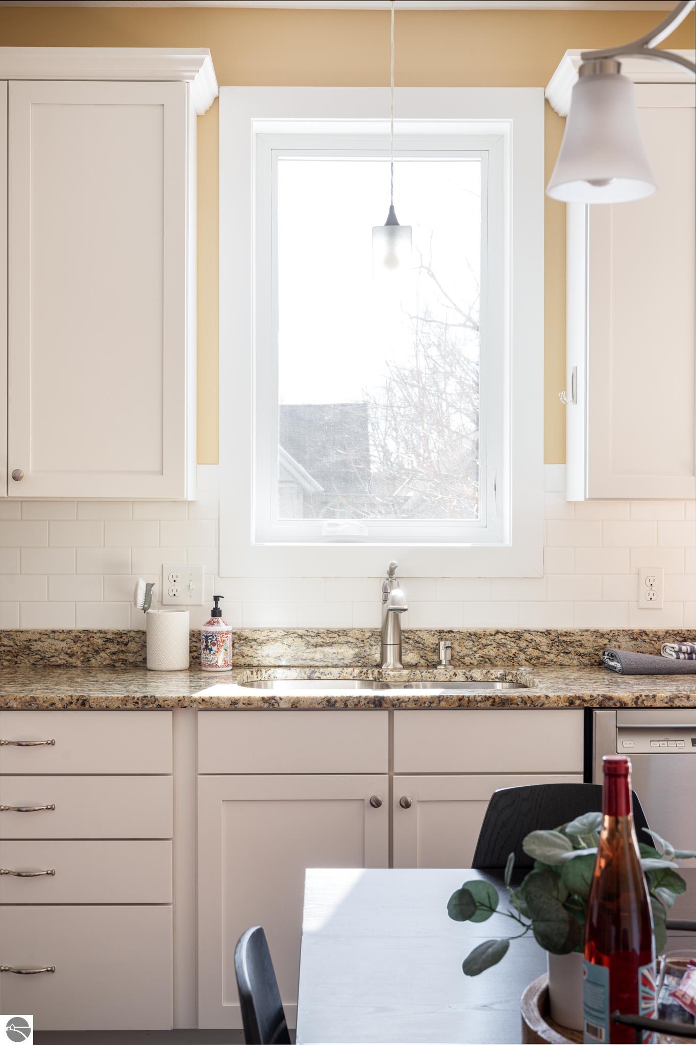 119 E Eighth Street # 6