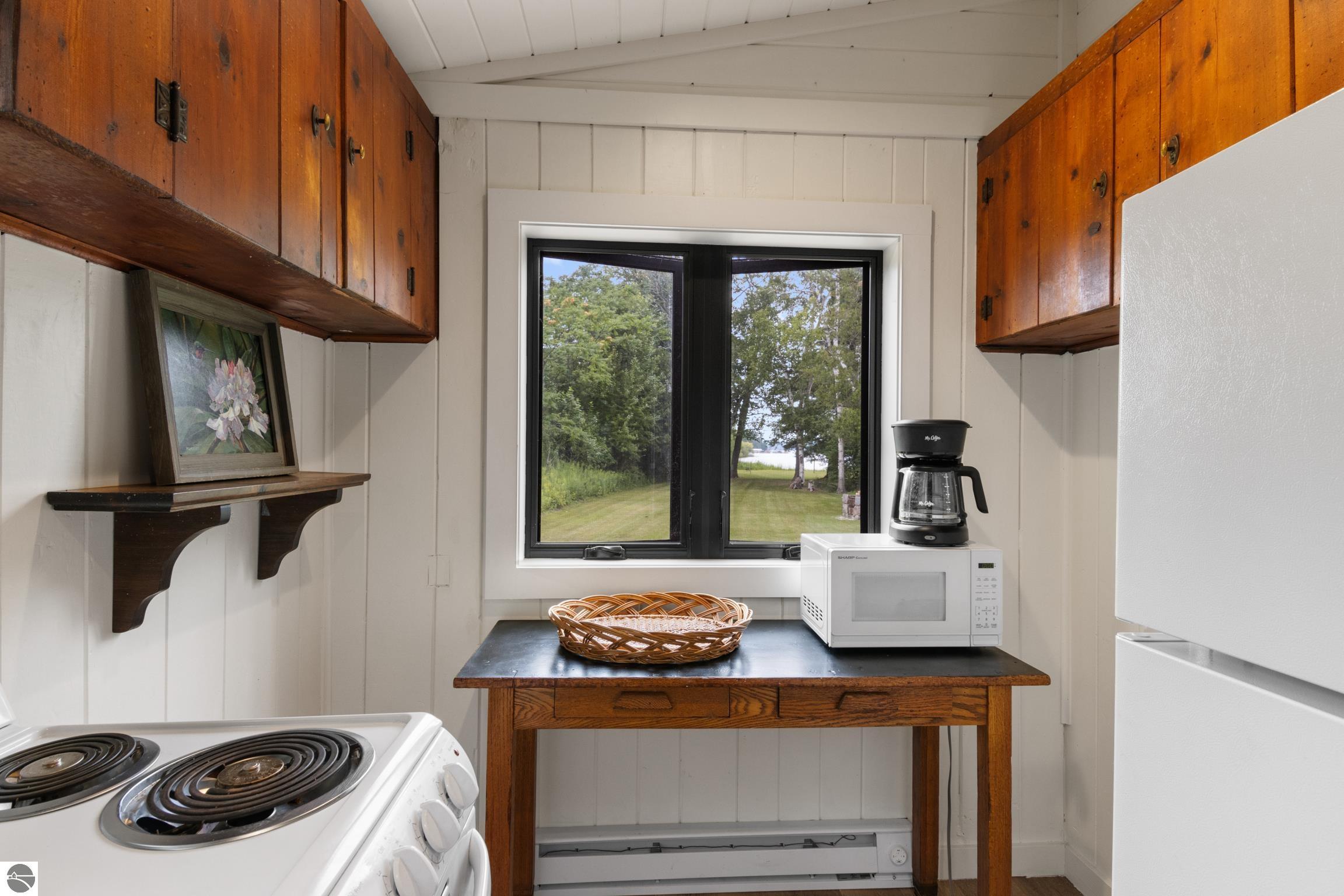 8489 S Glen Lake Road