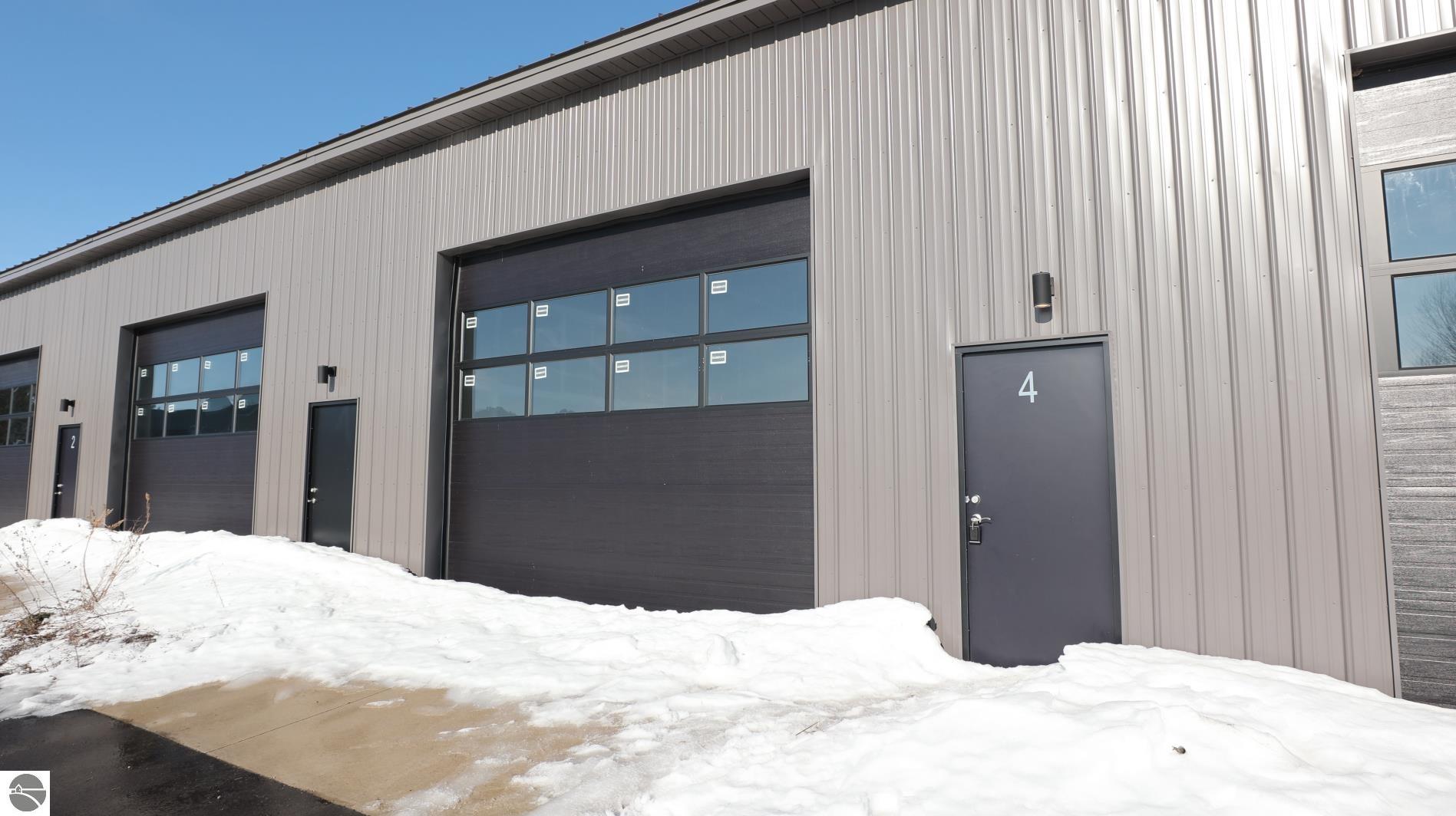 7336 E Duck Lake Road # 4