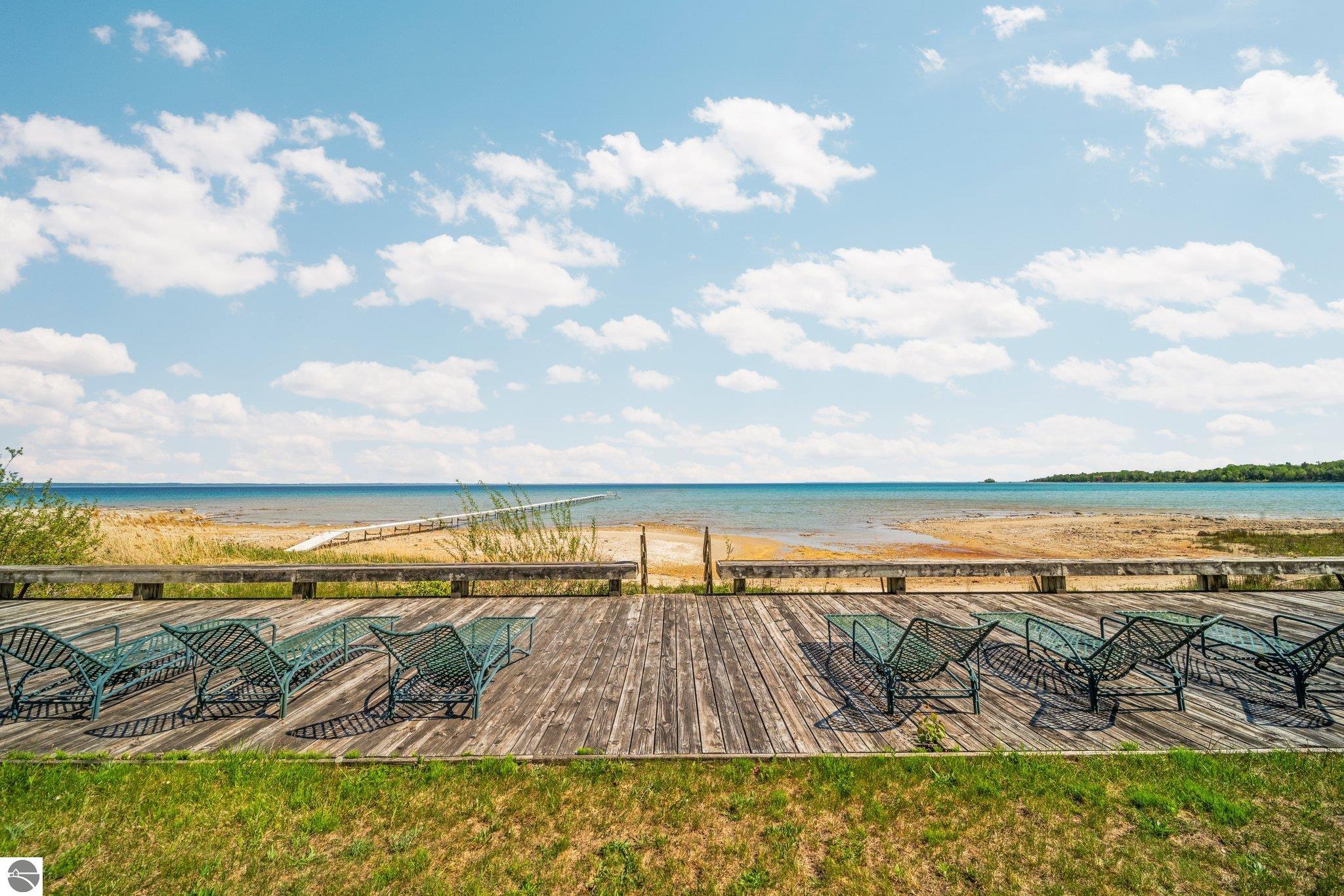 12150 N Seven Pines Road