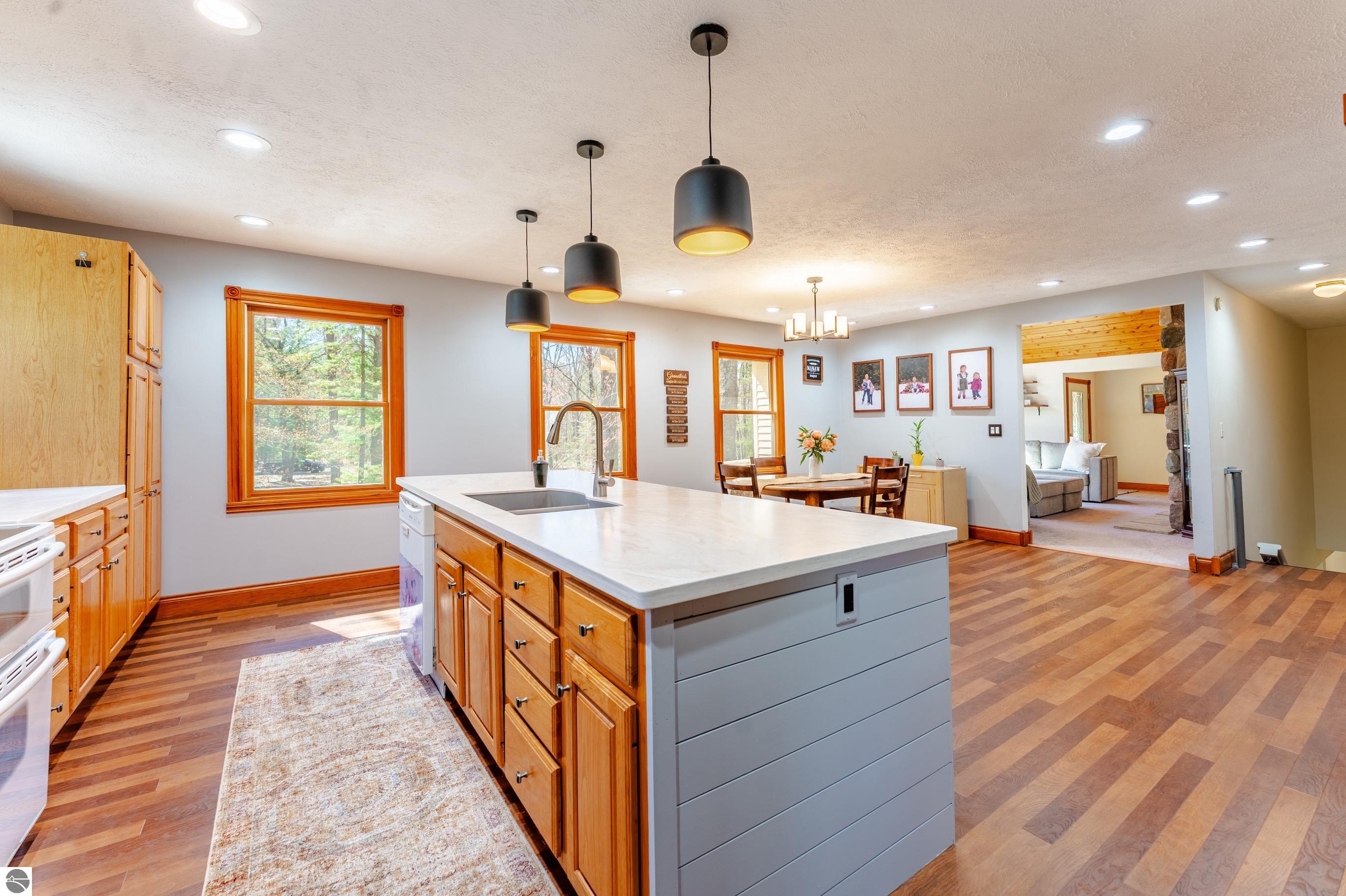 125 Dubonnet Trail