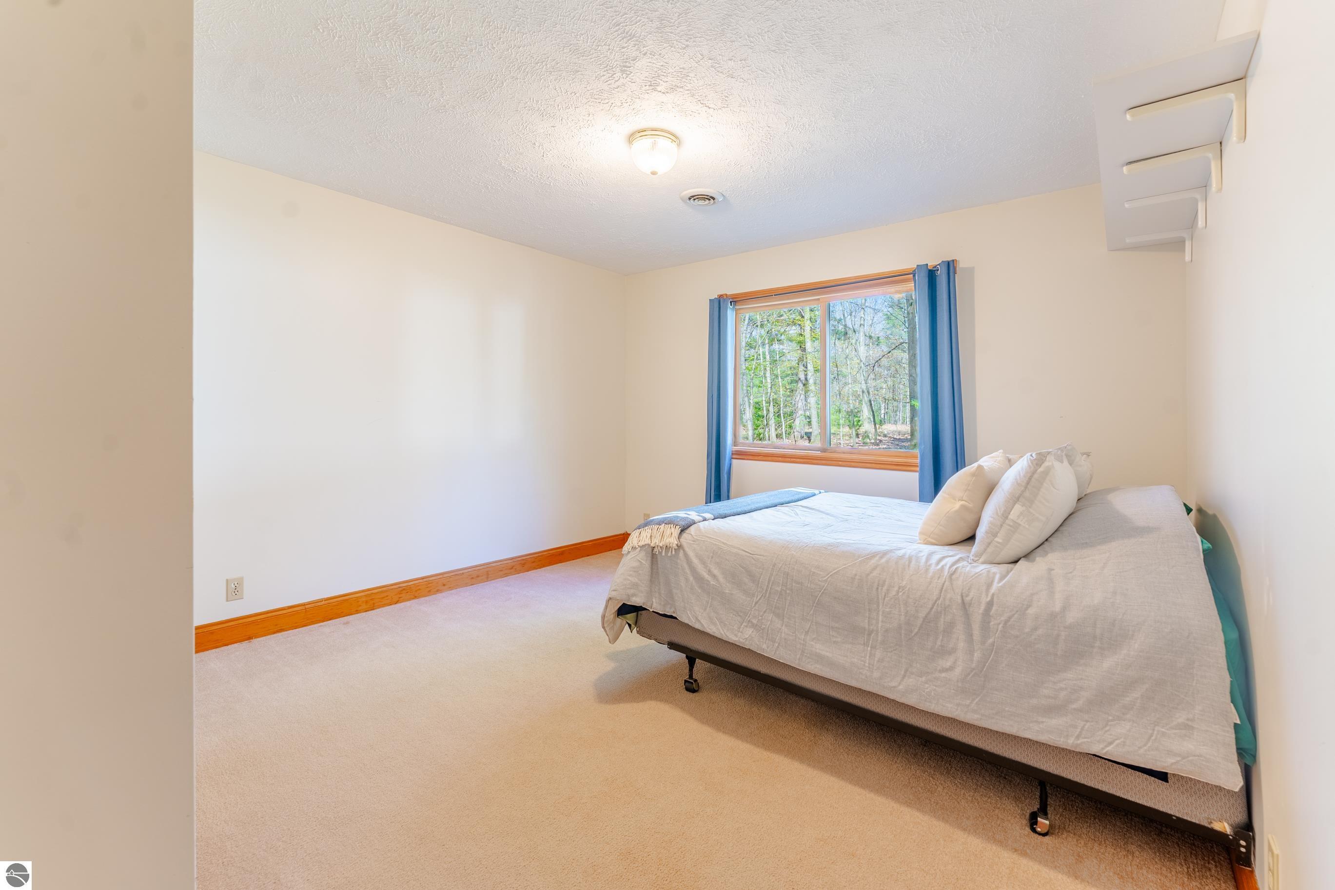 125 Dubonnet Trail