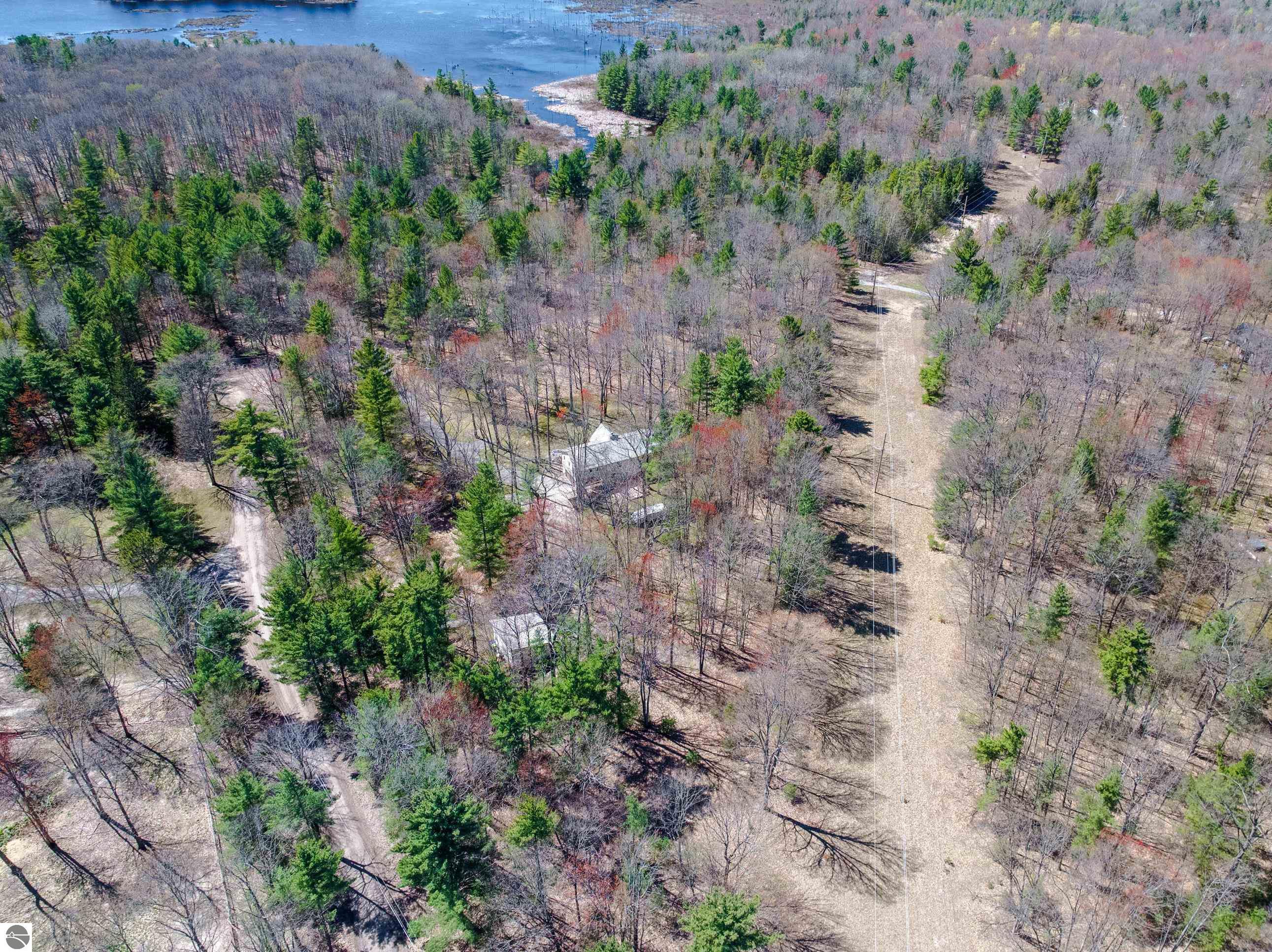 125 Dubonnet Trail