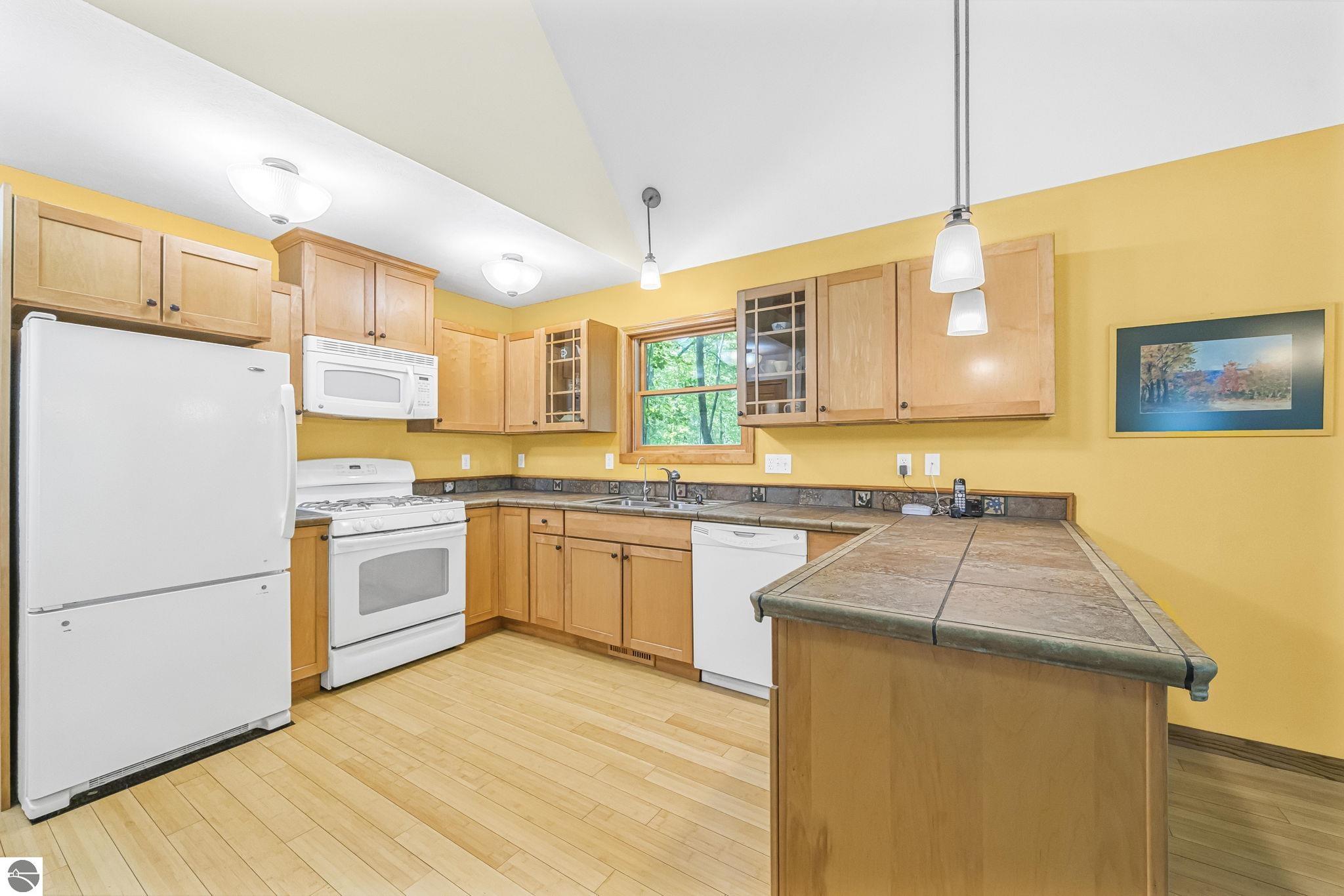 12271 N Island View Drive