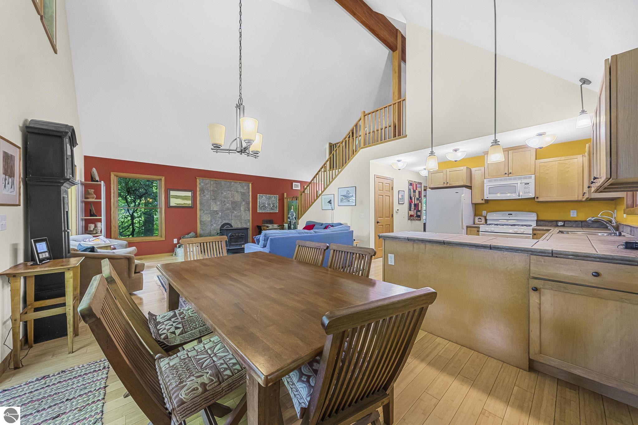 12271 N Island View Drive